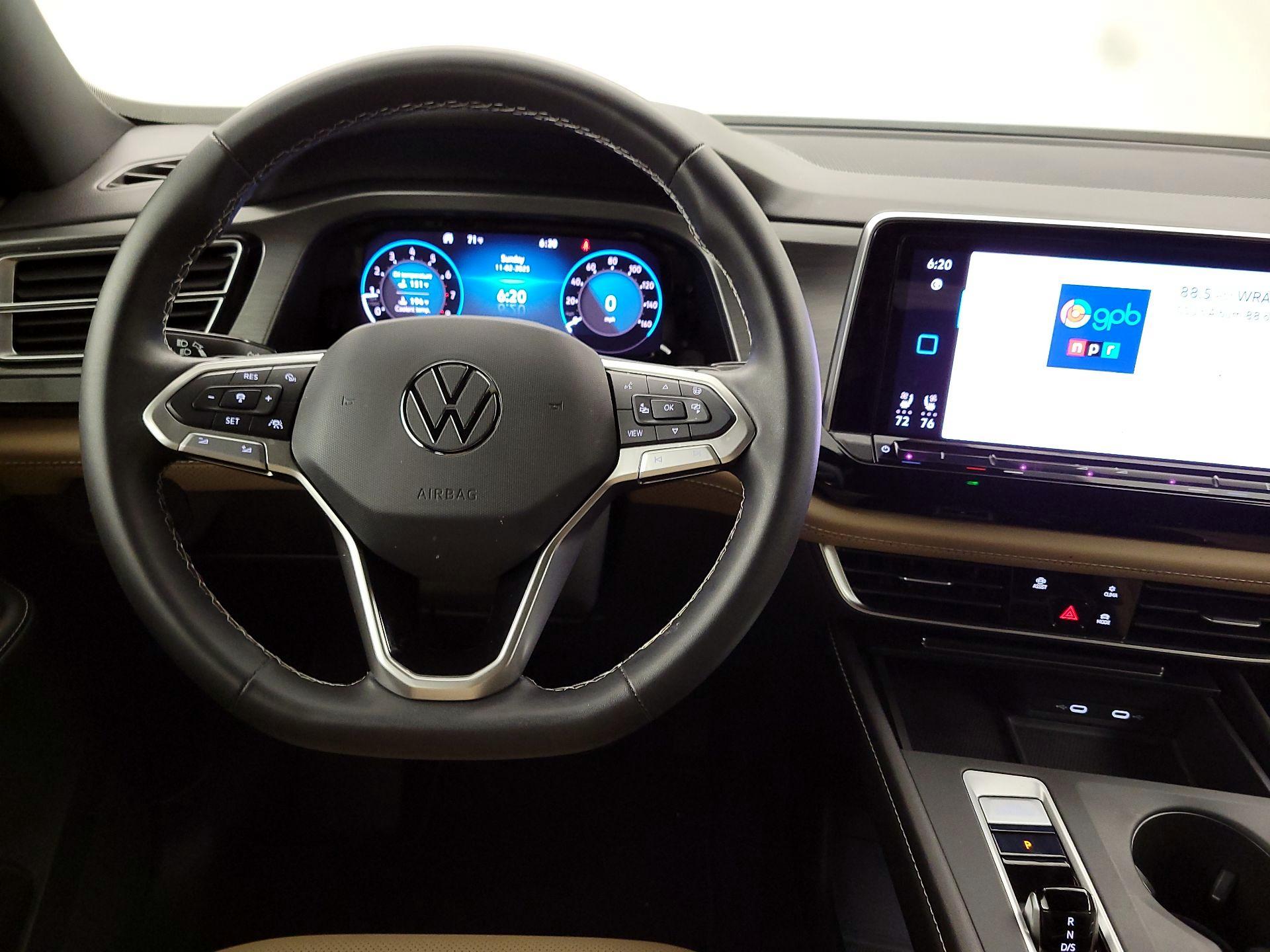 Thumbnail: 2024 Volkswagen Atlas - 10