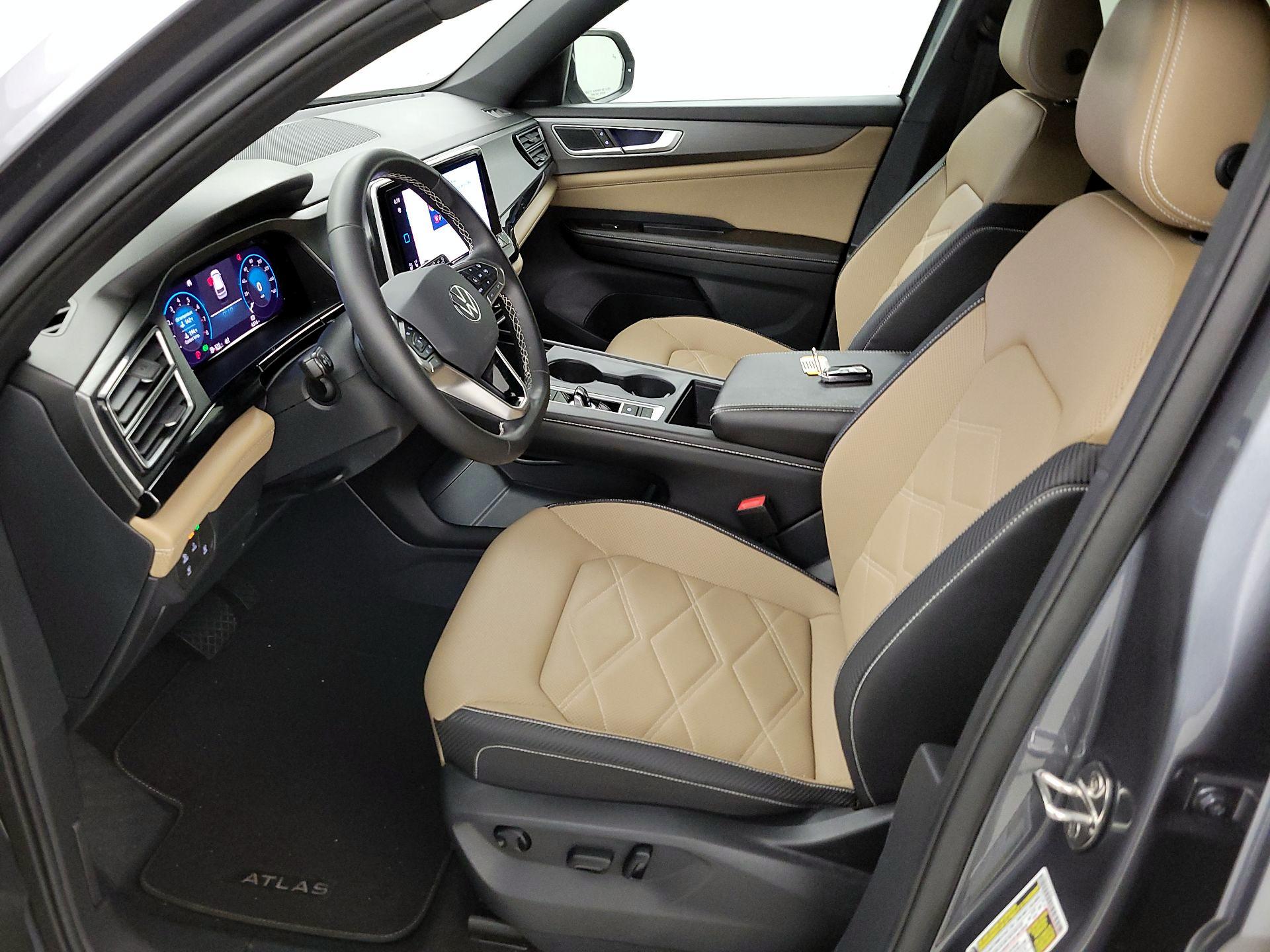 Thumbnail: 2024 Volkswagen Atlas - 11