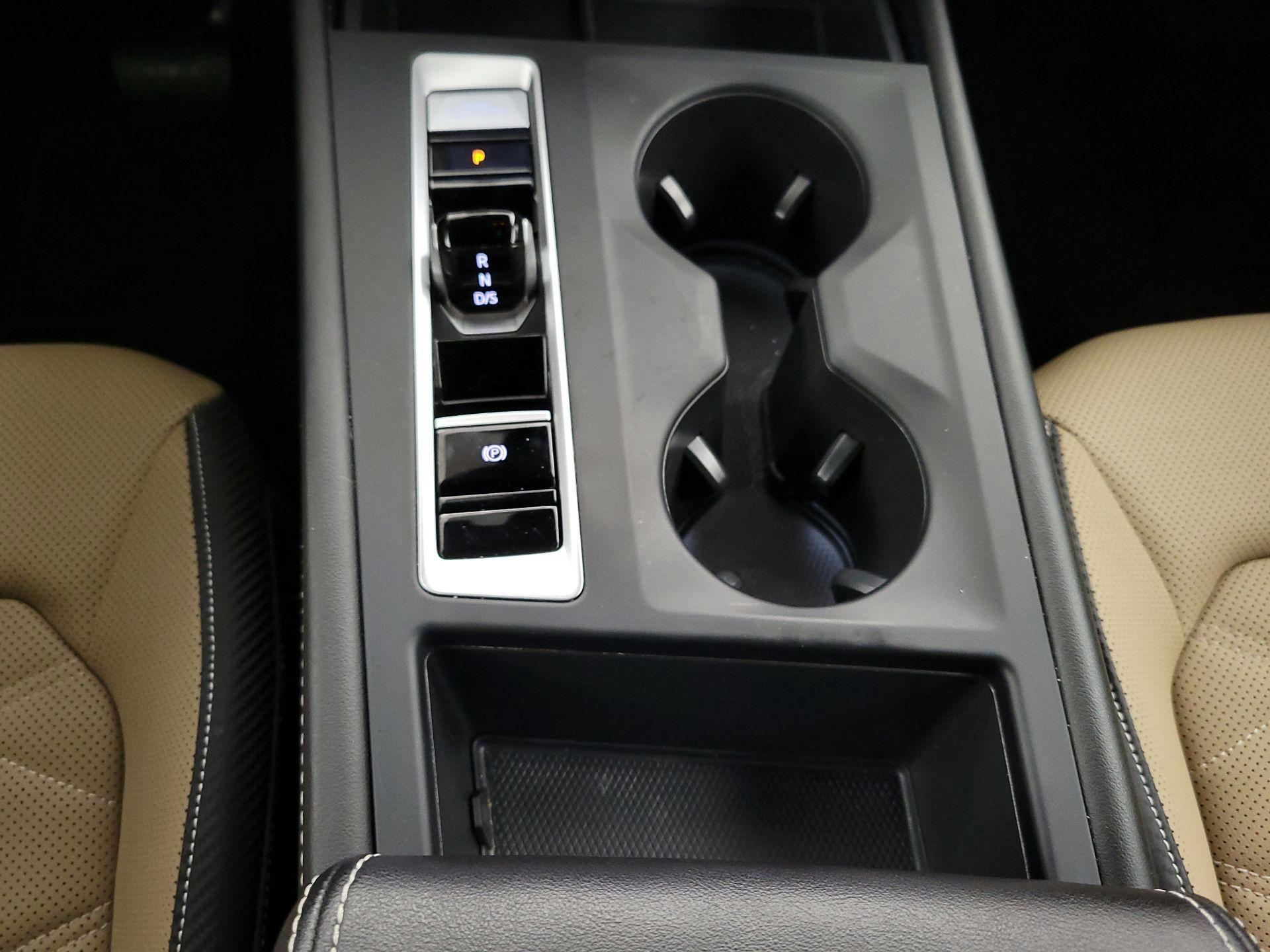 Thumbnail: 2024 Volkswagen Atlas - 17