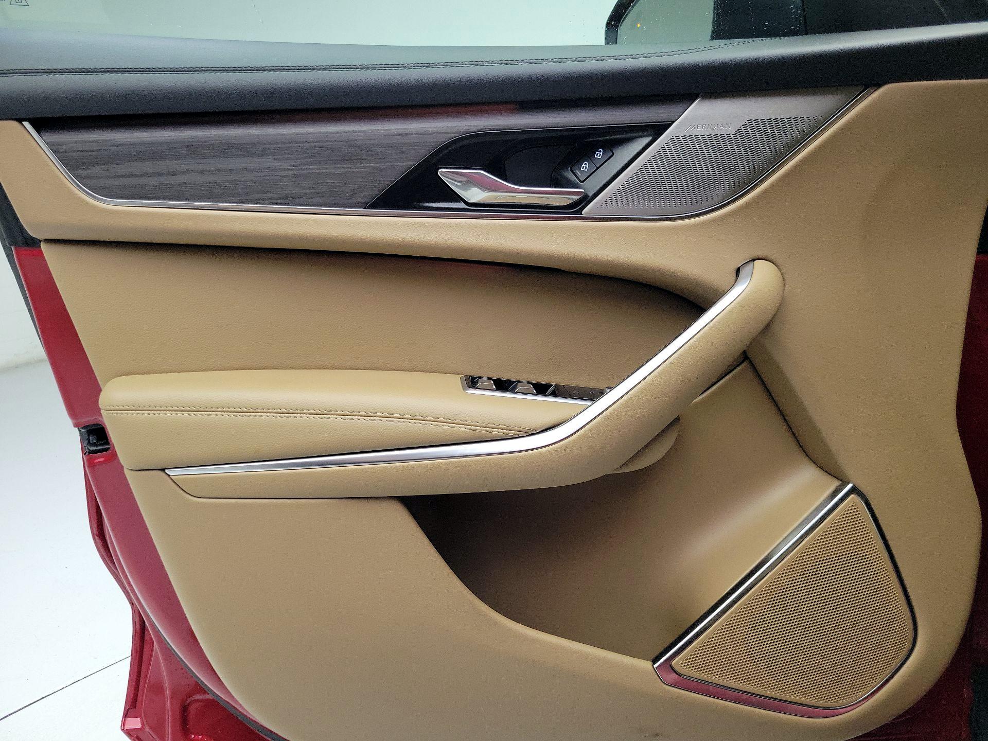 Thumbnail: 2023 Jaguar F-Pace - 12