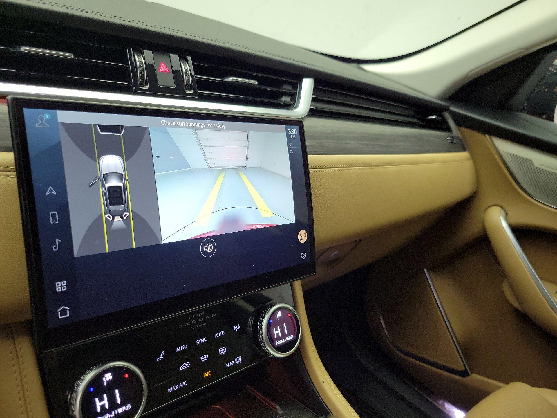 Thumbnail: 2023 Jaguar F-Pace - 15