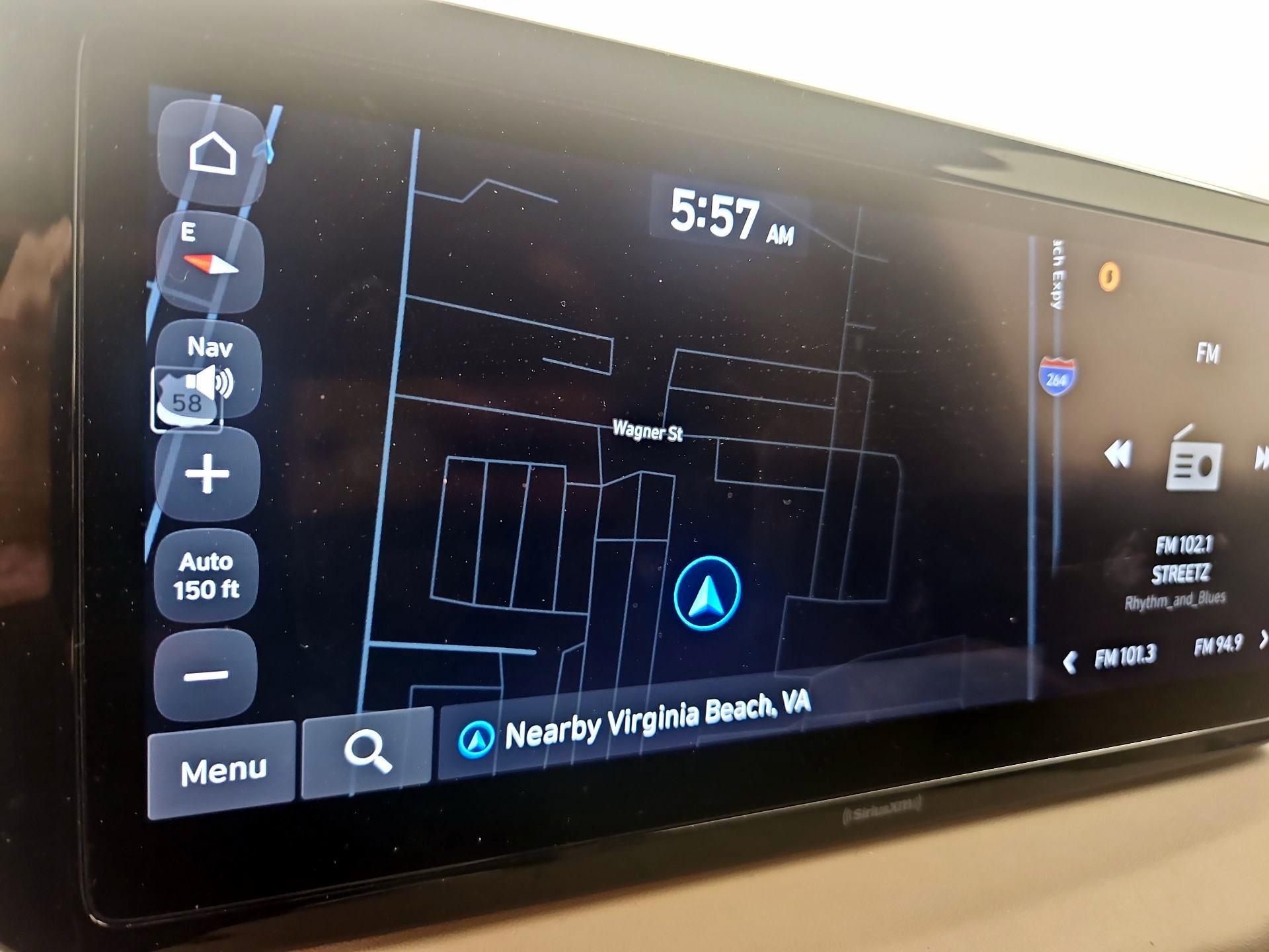 Thumbnail: 2023 Hyundai Santa Fe - 14