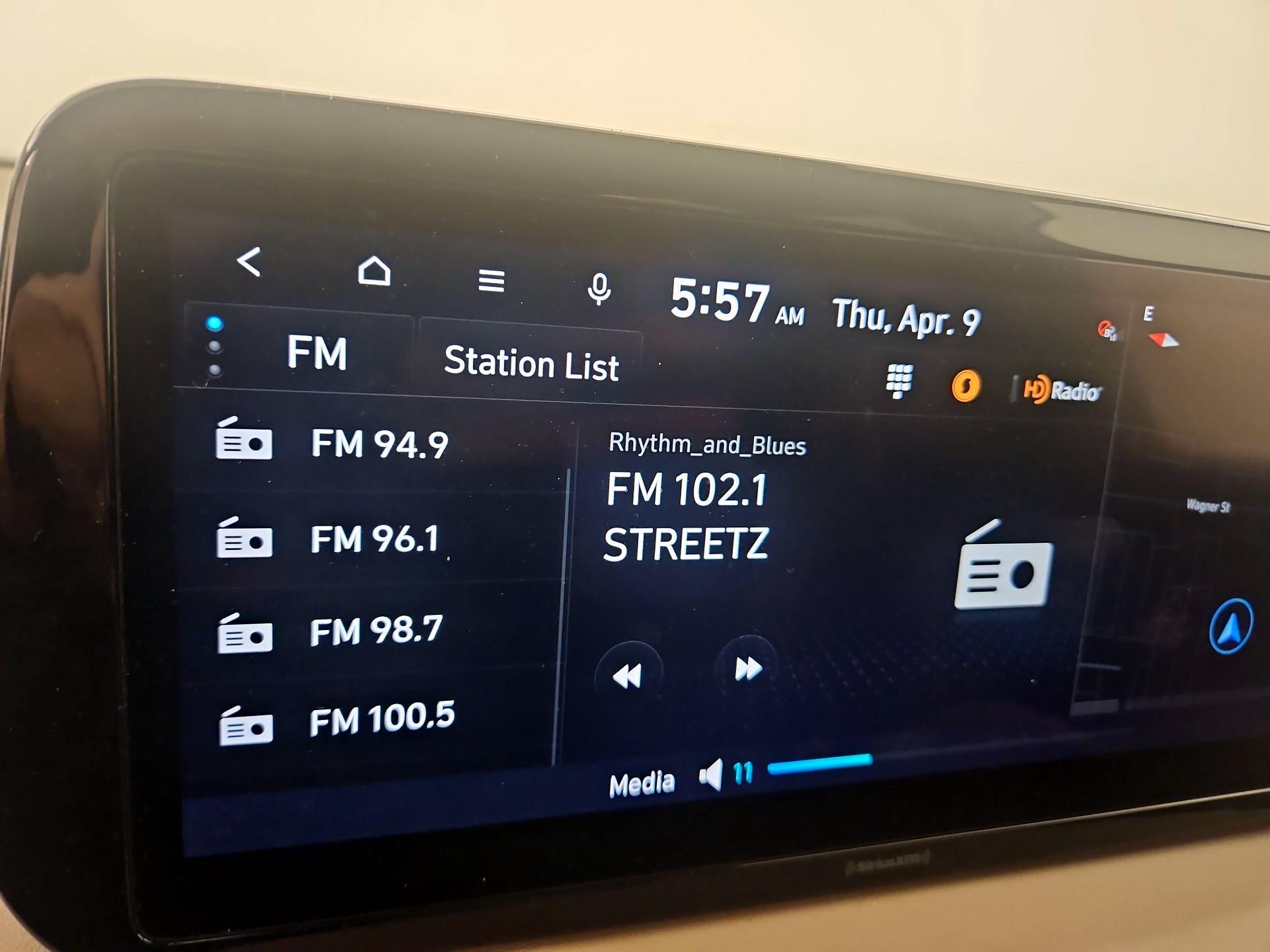 Thumbnail: 2023 Hyundai Santa Fe - 16