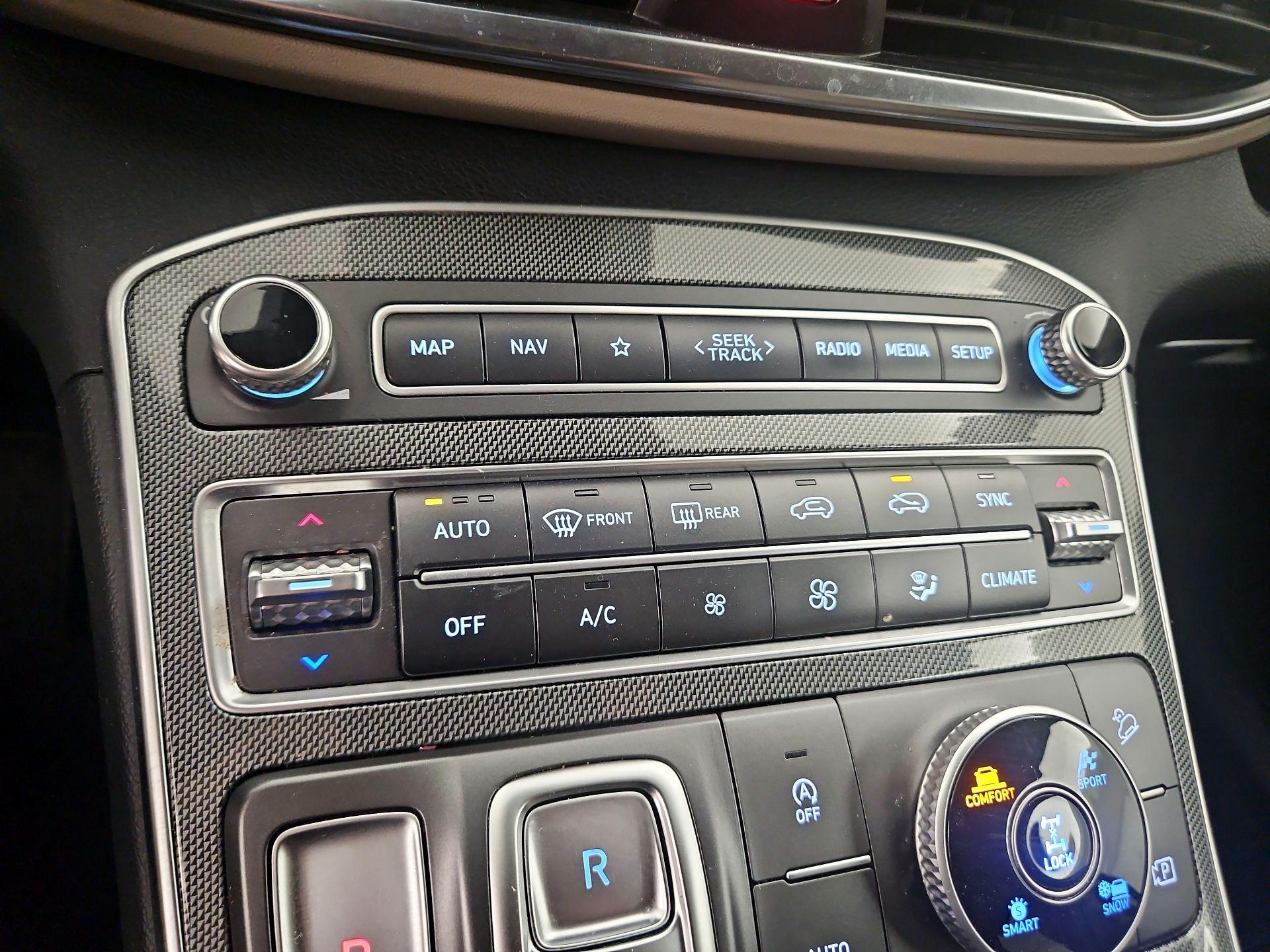 Thumbnail: 2023 Hyundai Santa Fe - 17