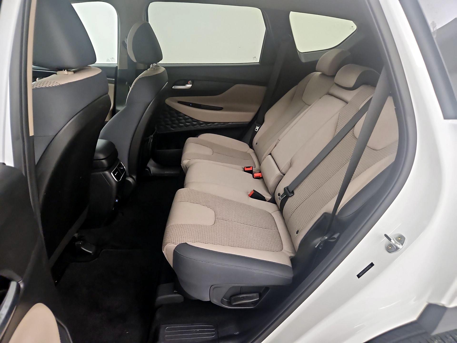 Thumbnail: 2023 Hyundai Santa Fe - 20