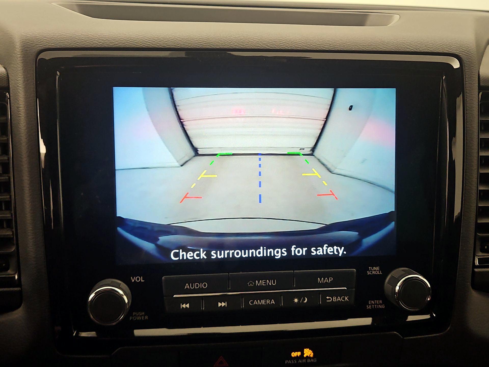 Thumbnail: 2022 Nissan Frontier - 15