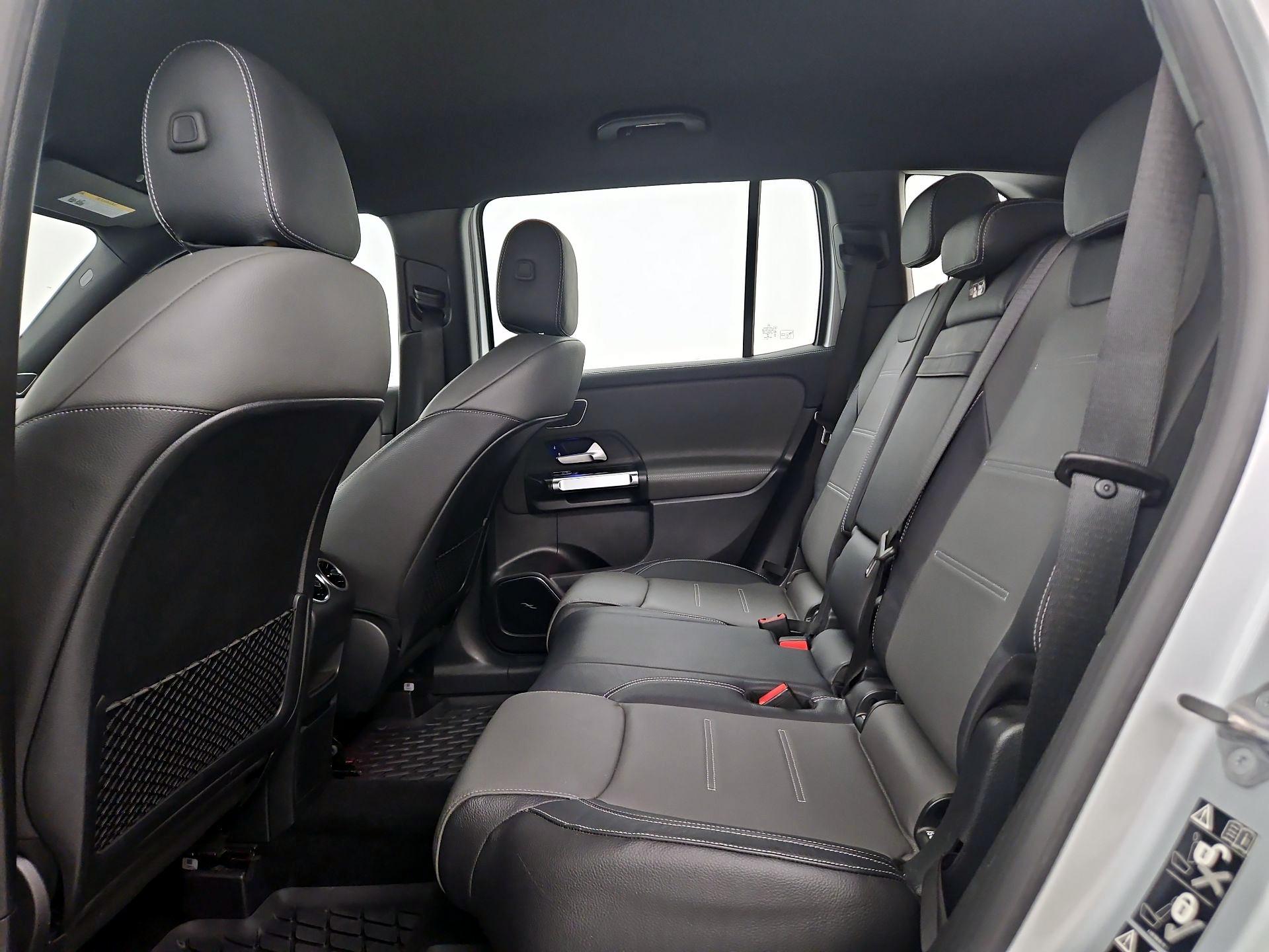 Thumbnail: 2021 Mercedes-Benz GLB - 20