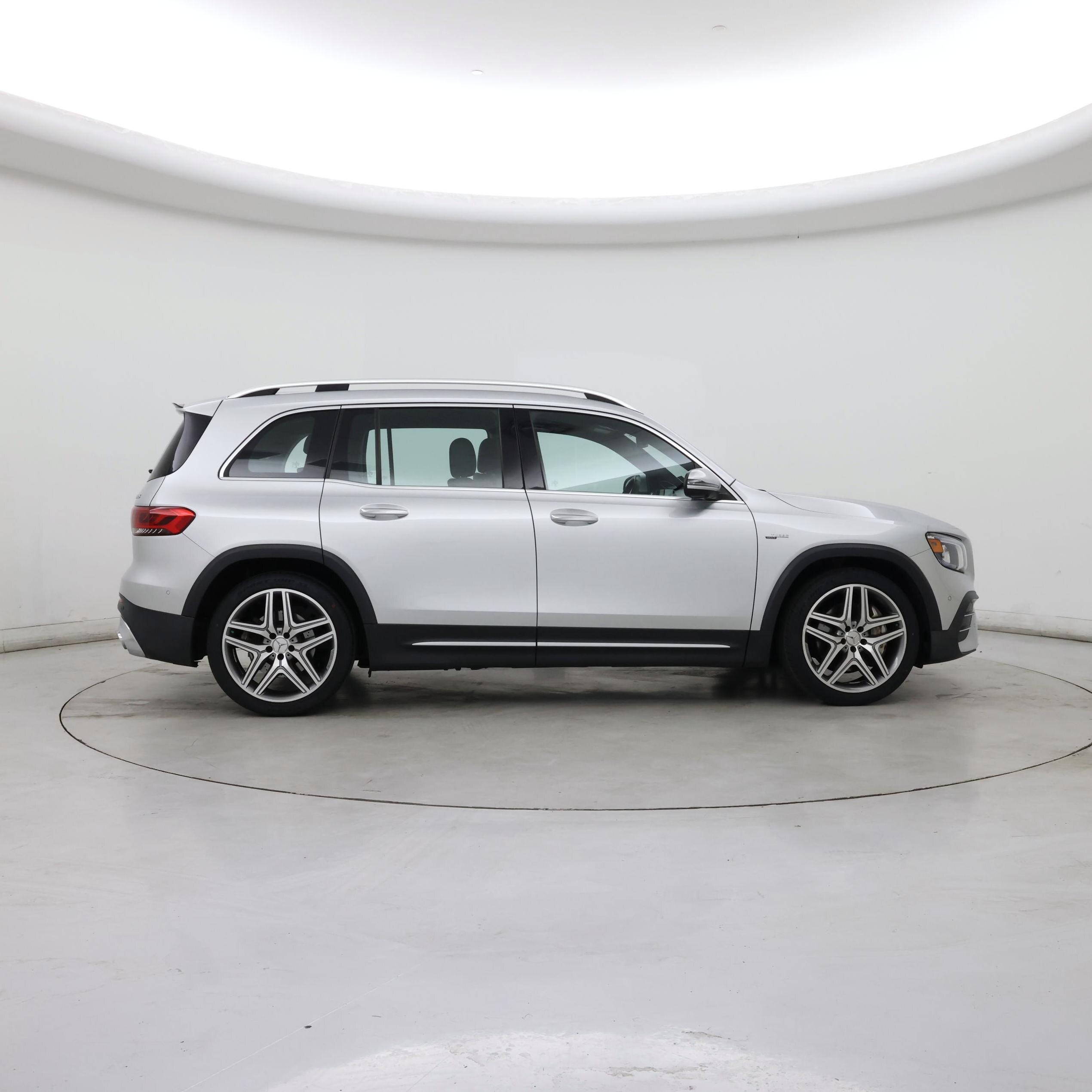 Thumbnail: 2021 Mercedes-Benz GLB - 7