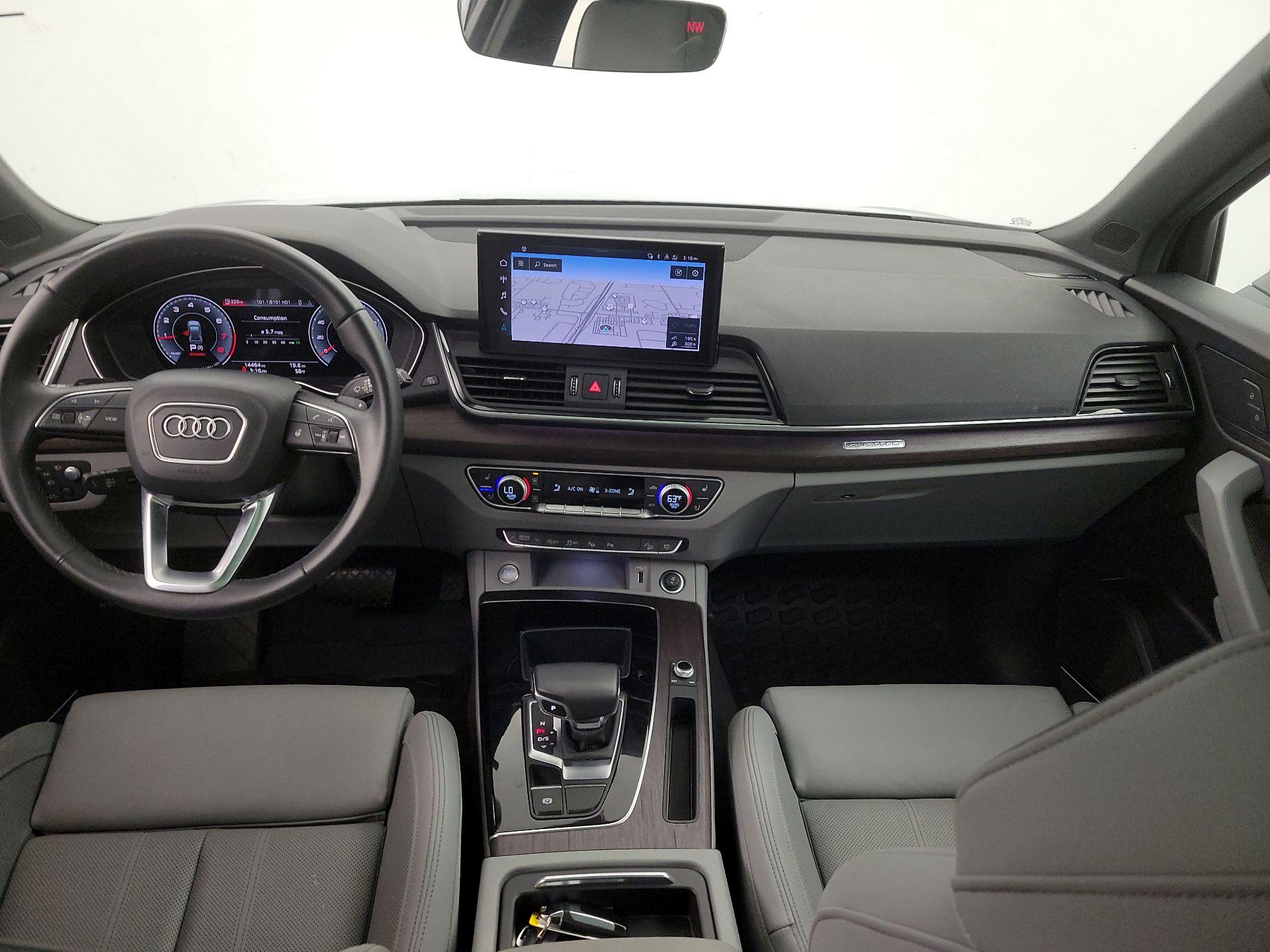 Thumbnail: 2022 Audi Q5 - 9