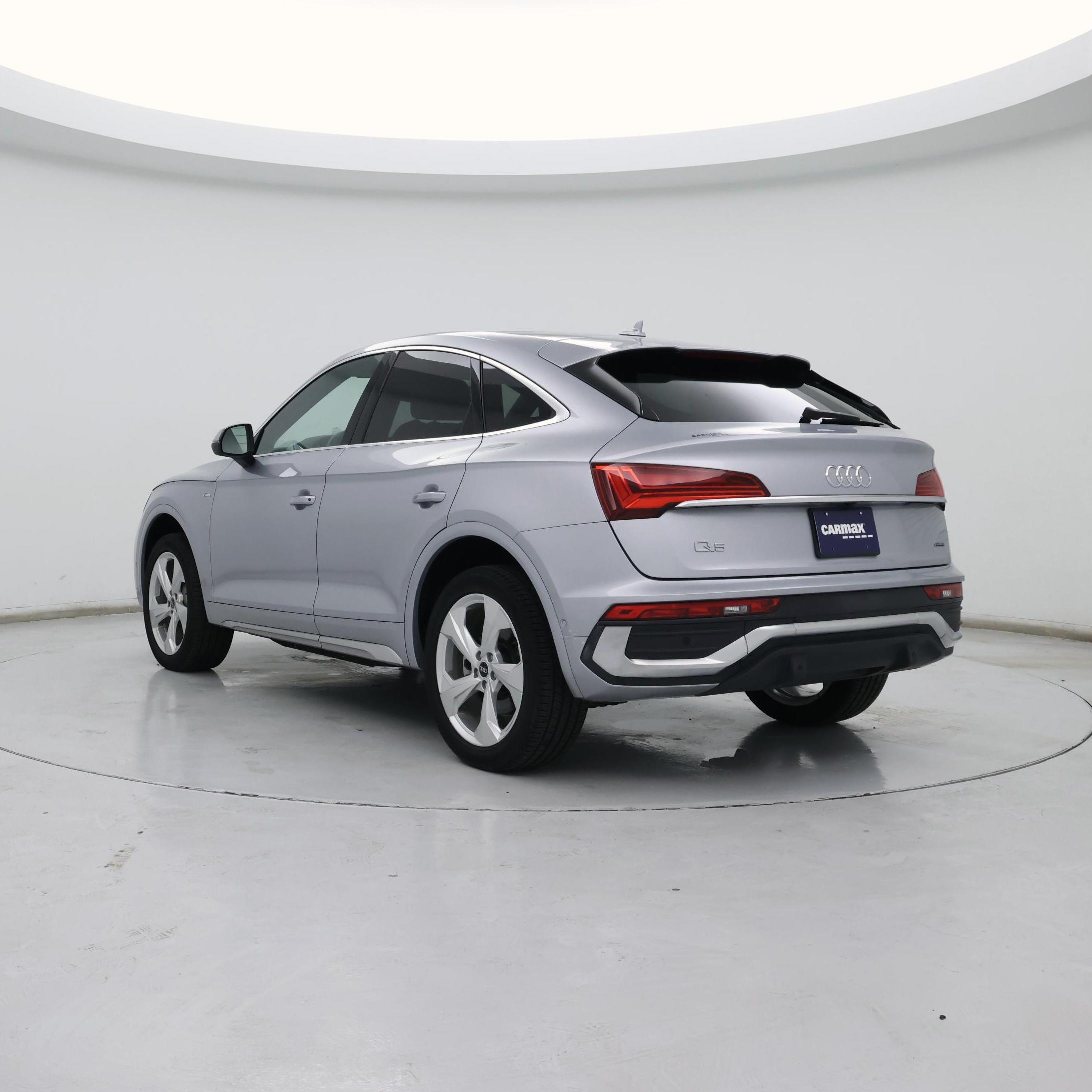 Thumbnail: 2022 Audi Q5 - 2