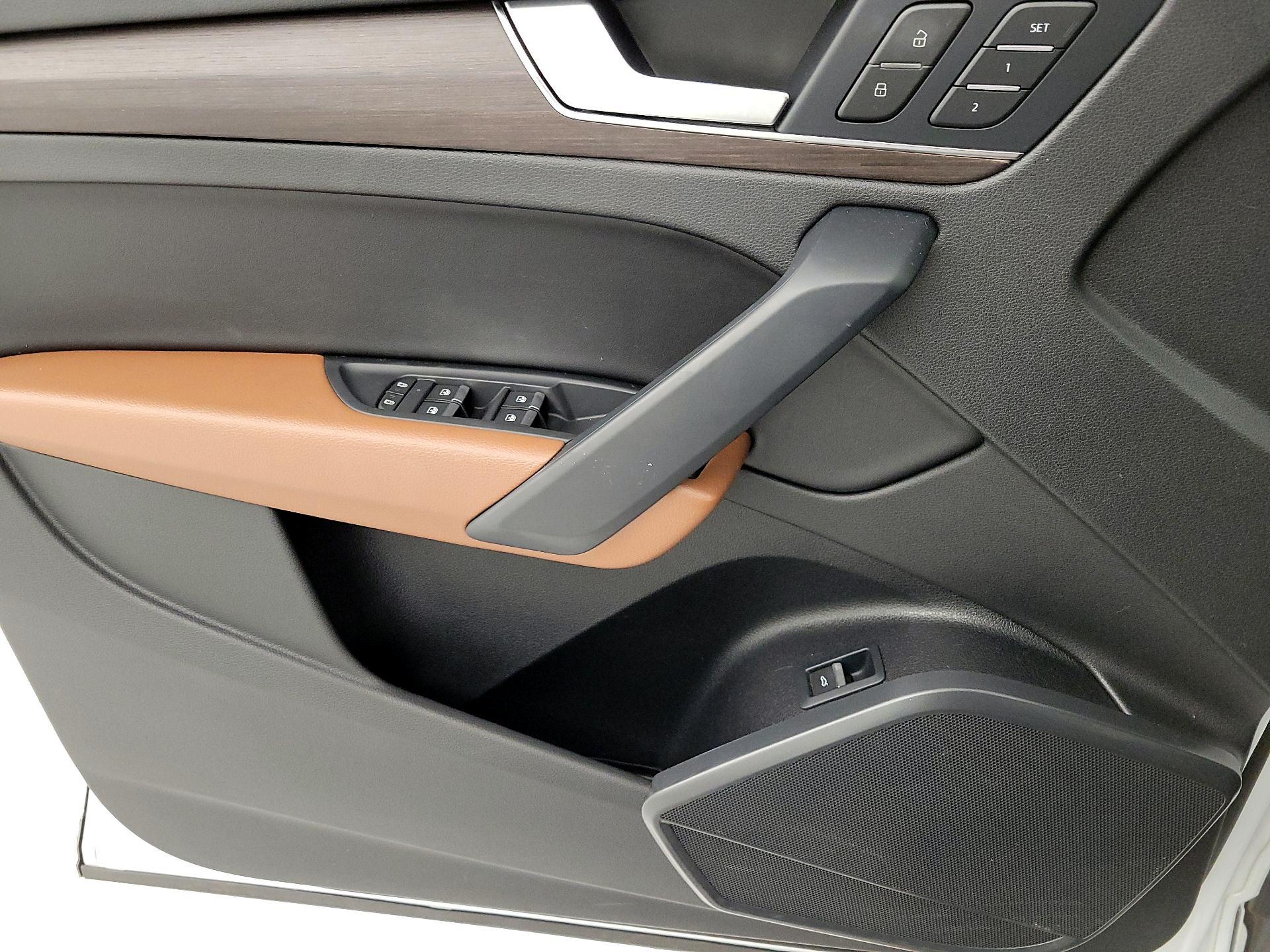 Thumbnail: 2023 Audi Q5 - 12