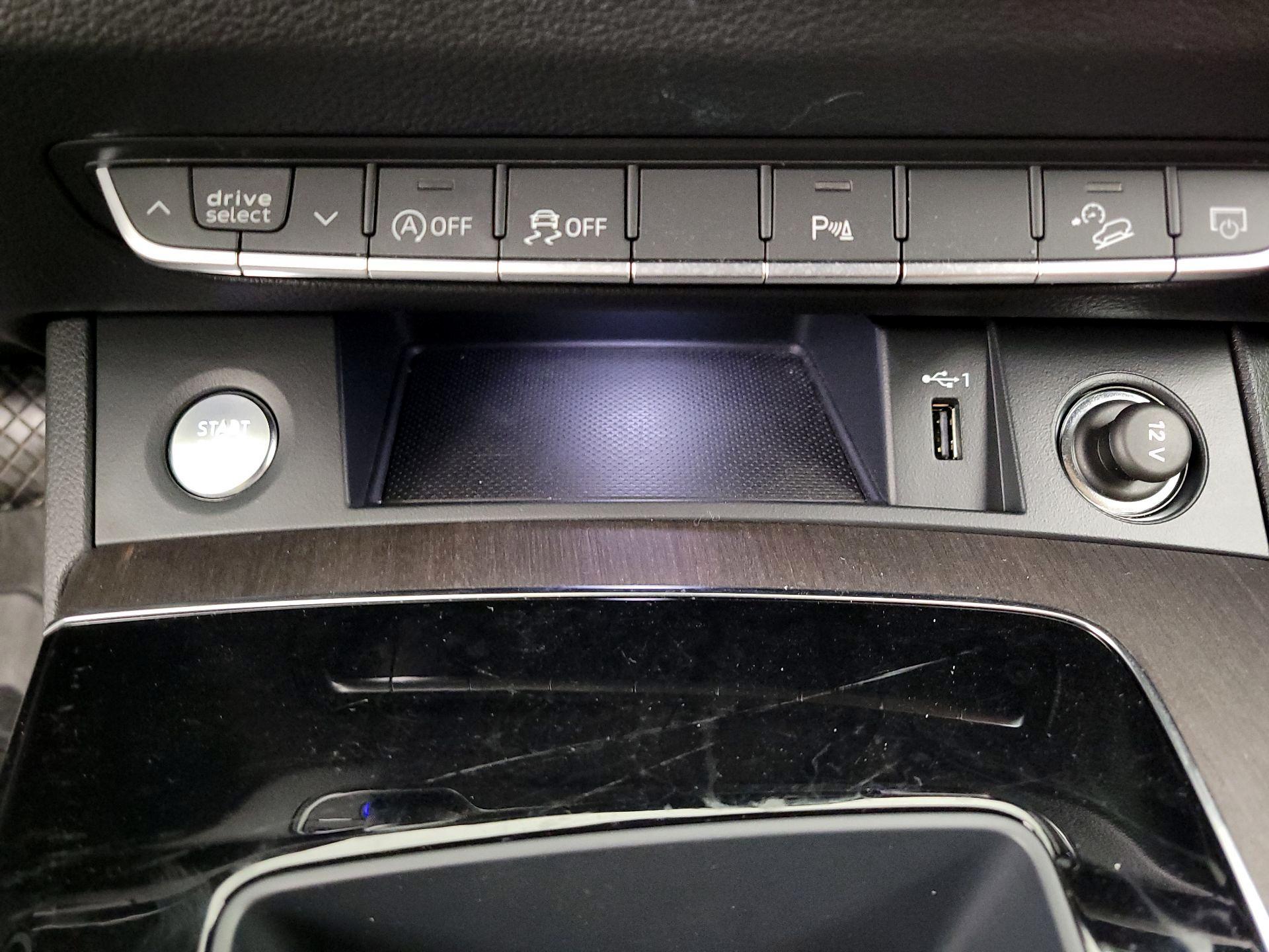 Thumbnail: 2023 Audi Q5 - 18