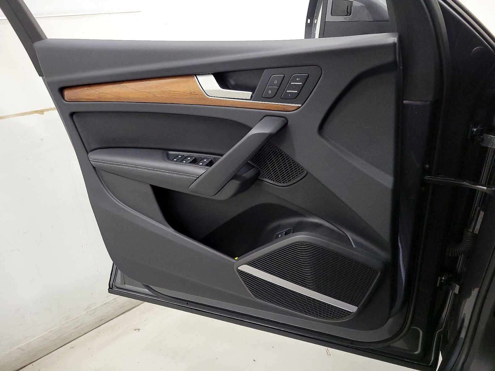 2023 Audi Q5 Premium Plus - Photo 13