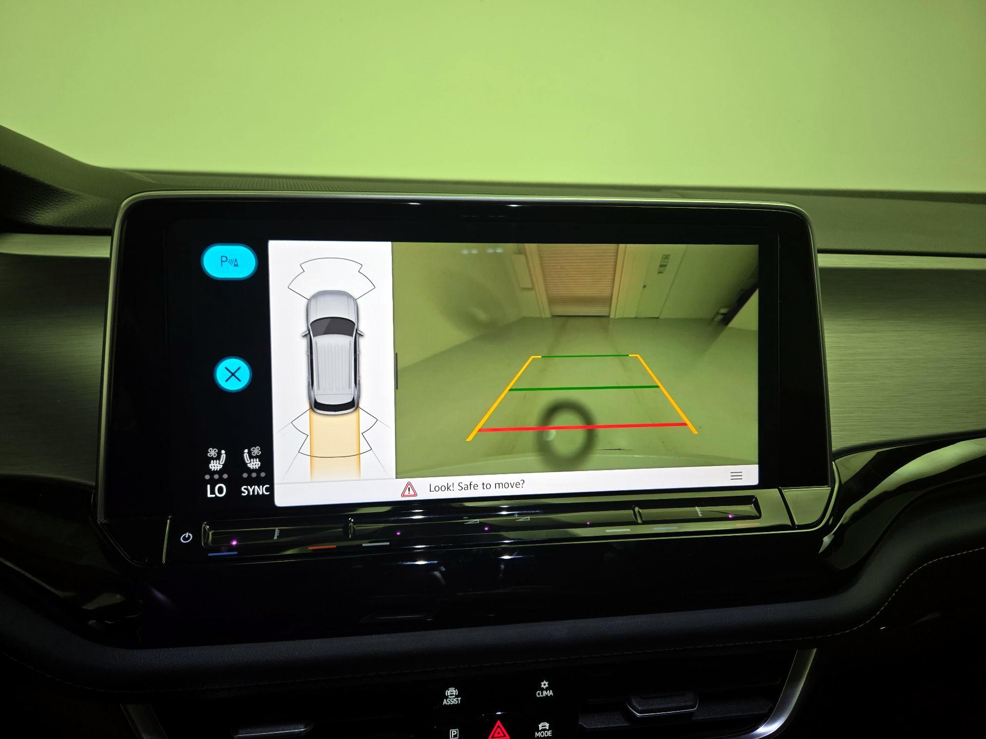 Thumbnail: 2024 Volkswagen Atlas - 13