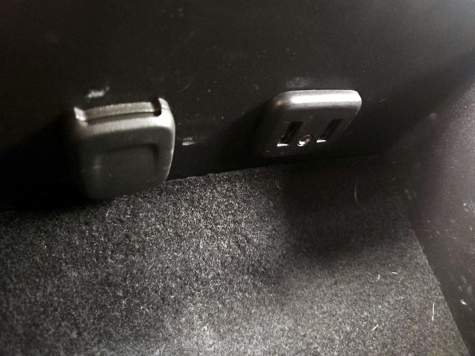 Thumbnail: 2019 Chevrolet Silverado 2500 - 18