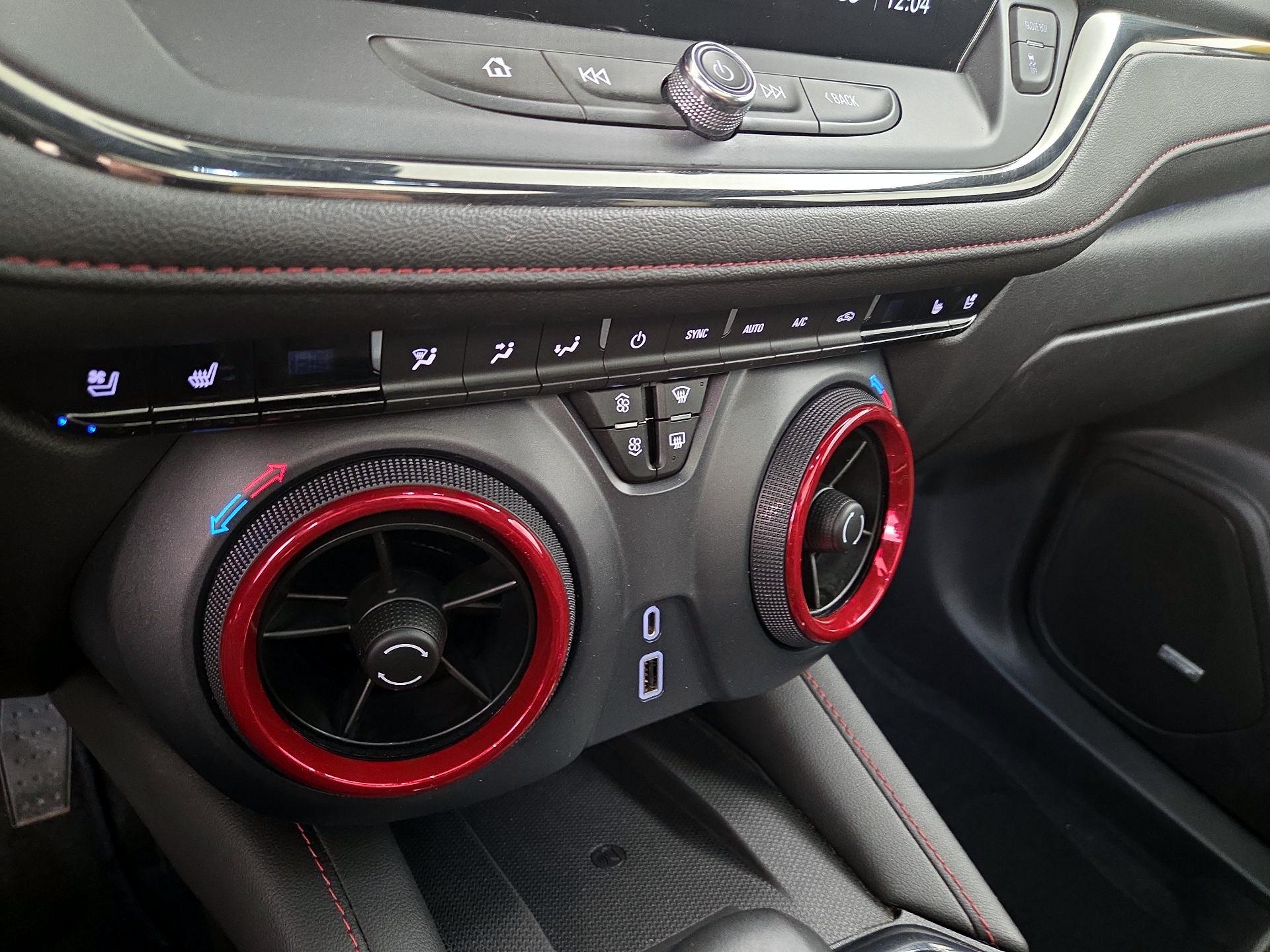 Thumbnail: 2023 Chevrolet Blazer - 16