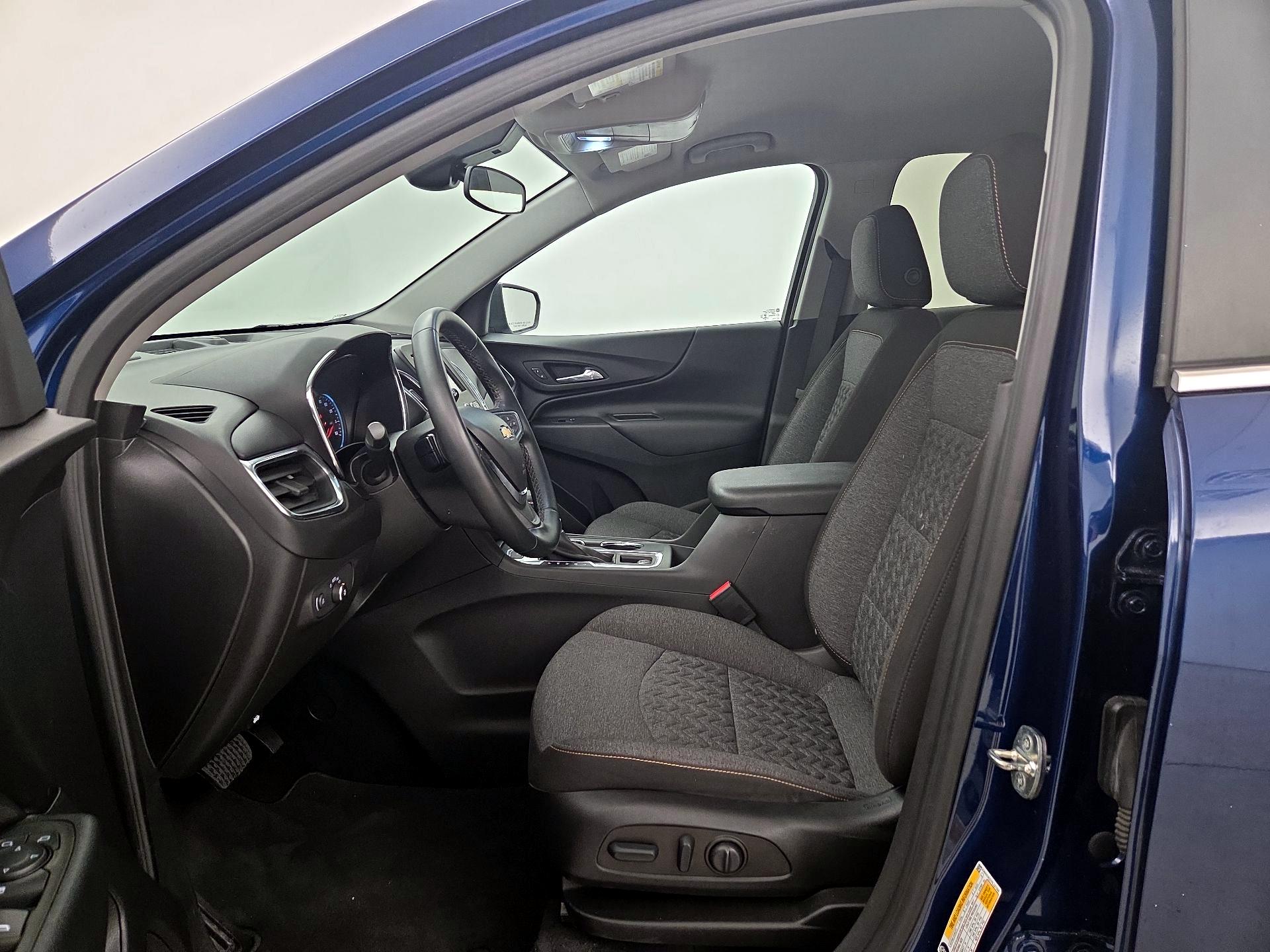 Thumbnail: 2023 Chevrolet Equinox - 11