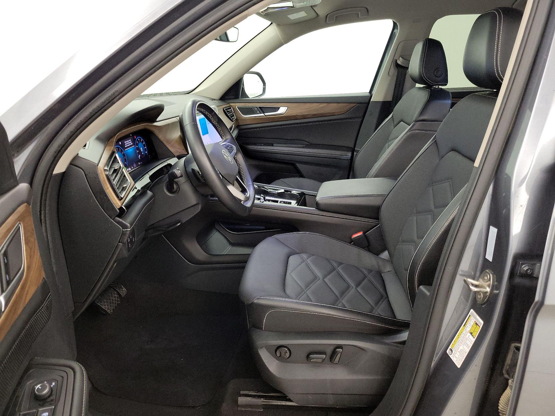 Thumbnail: 2024 Volkswagen Atlas - 11