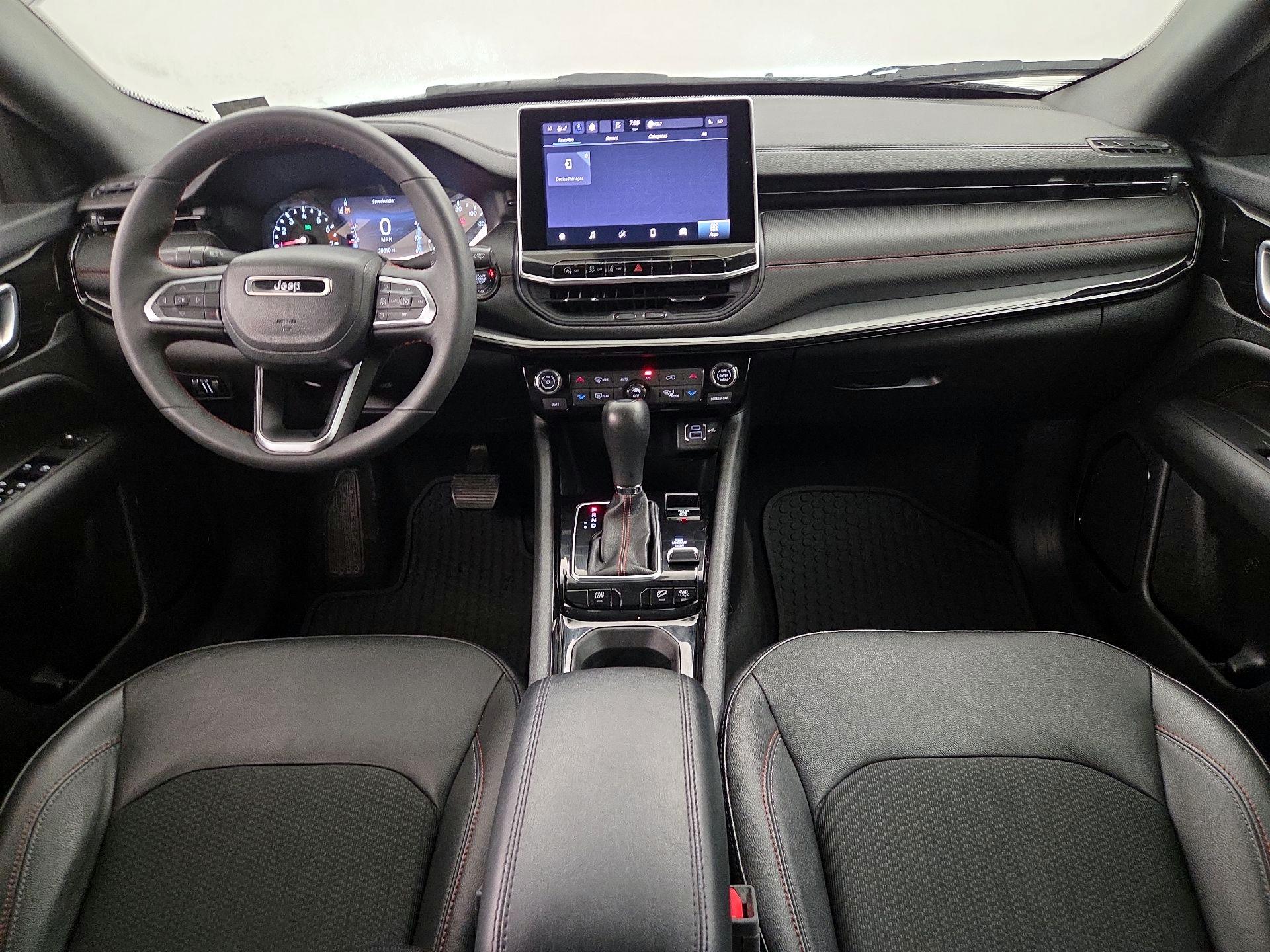 Thumbnail: 2023 Jeep Compass - 9