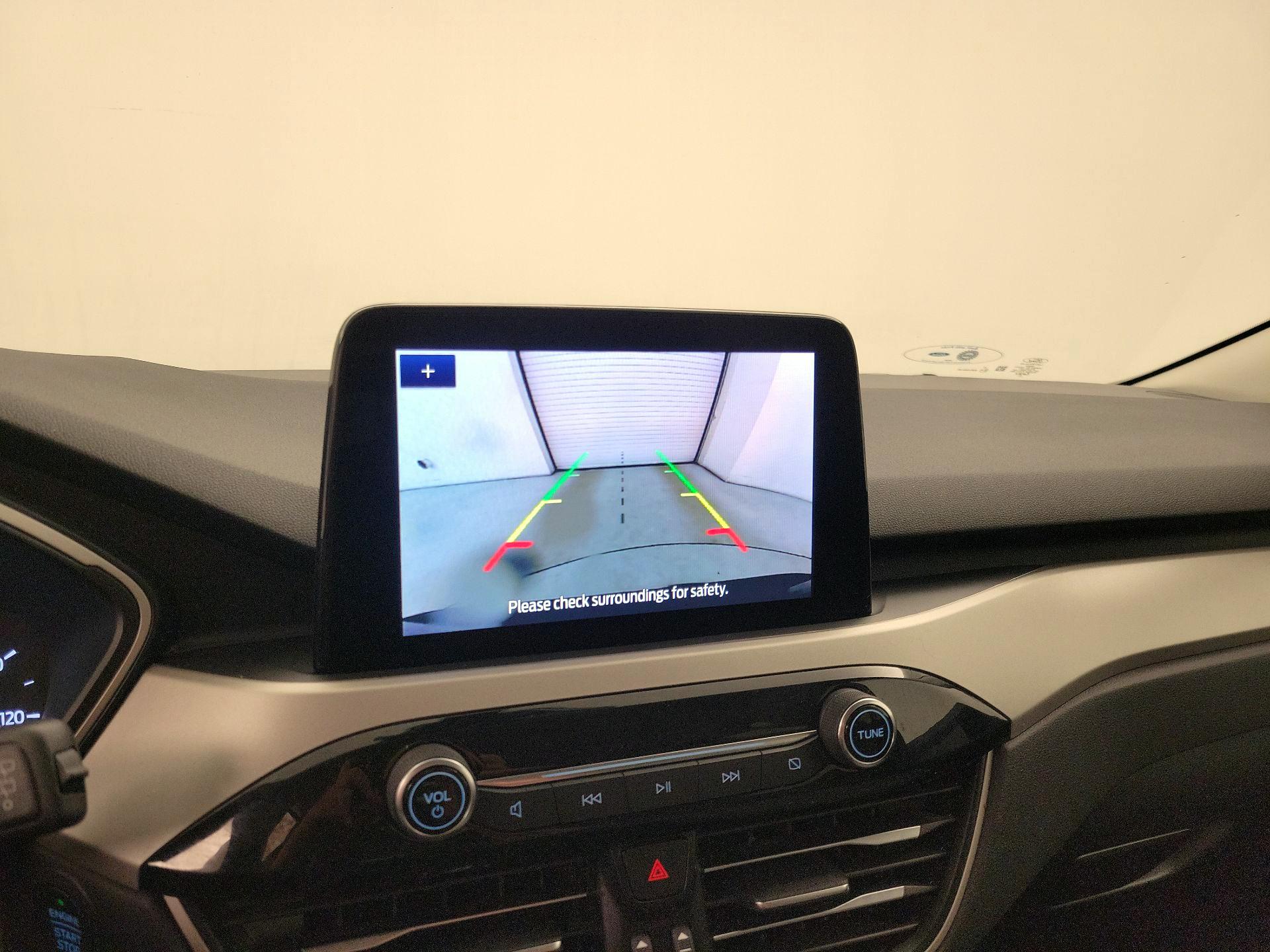 Thumbnail: 2022 Ford Escape - 14