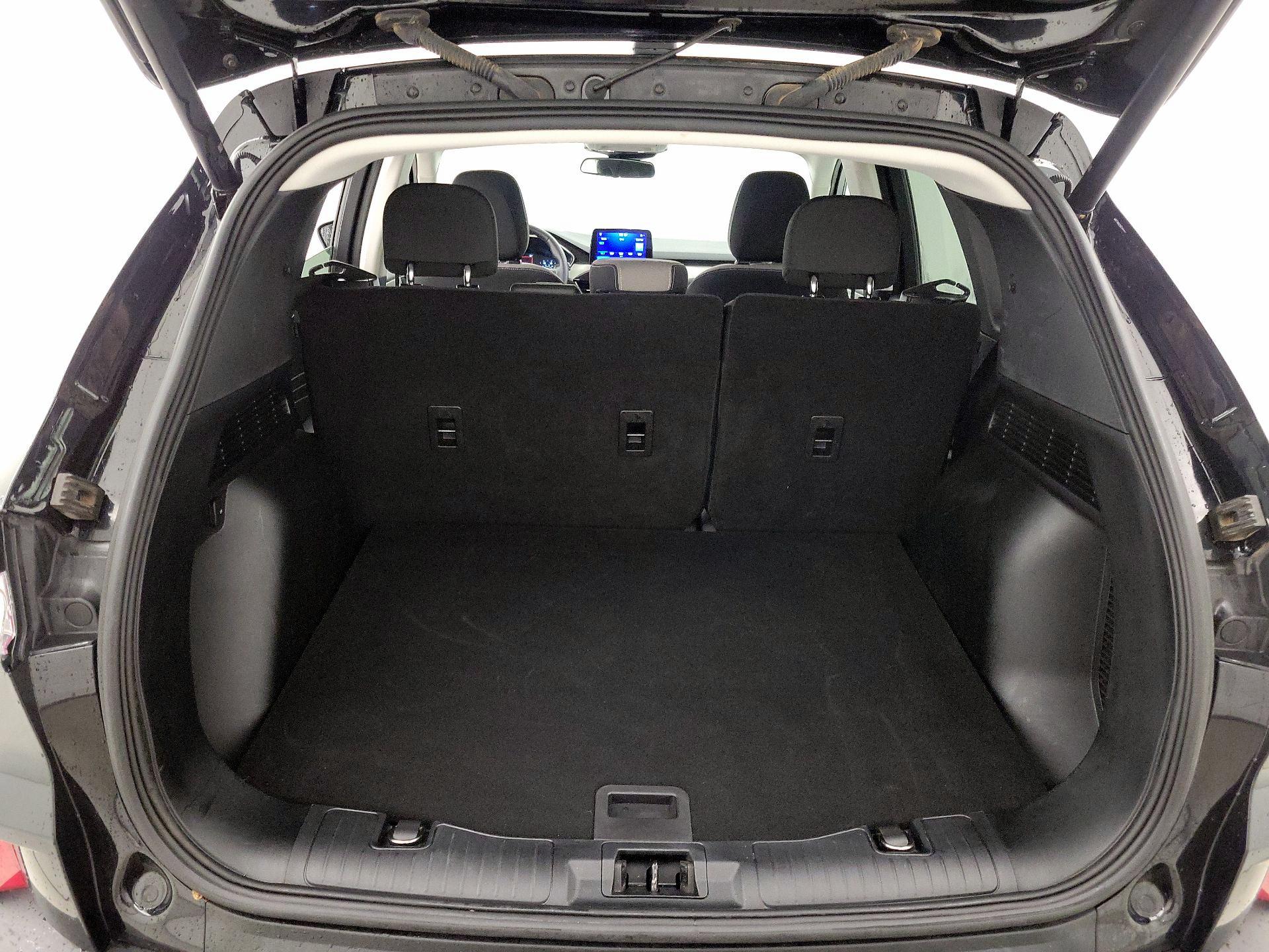 Thumbnail: 2022 Ford Escape - 20