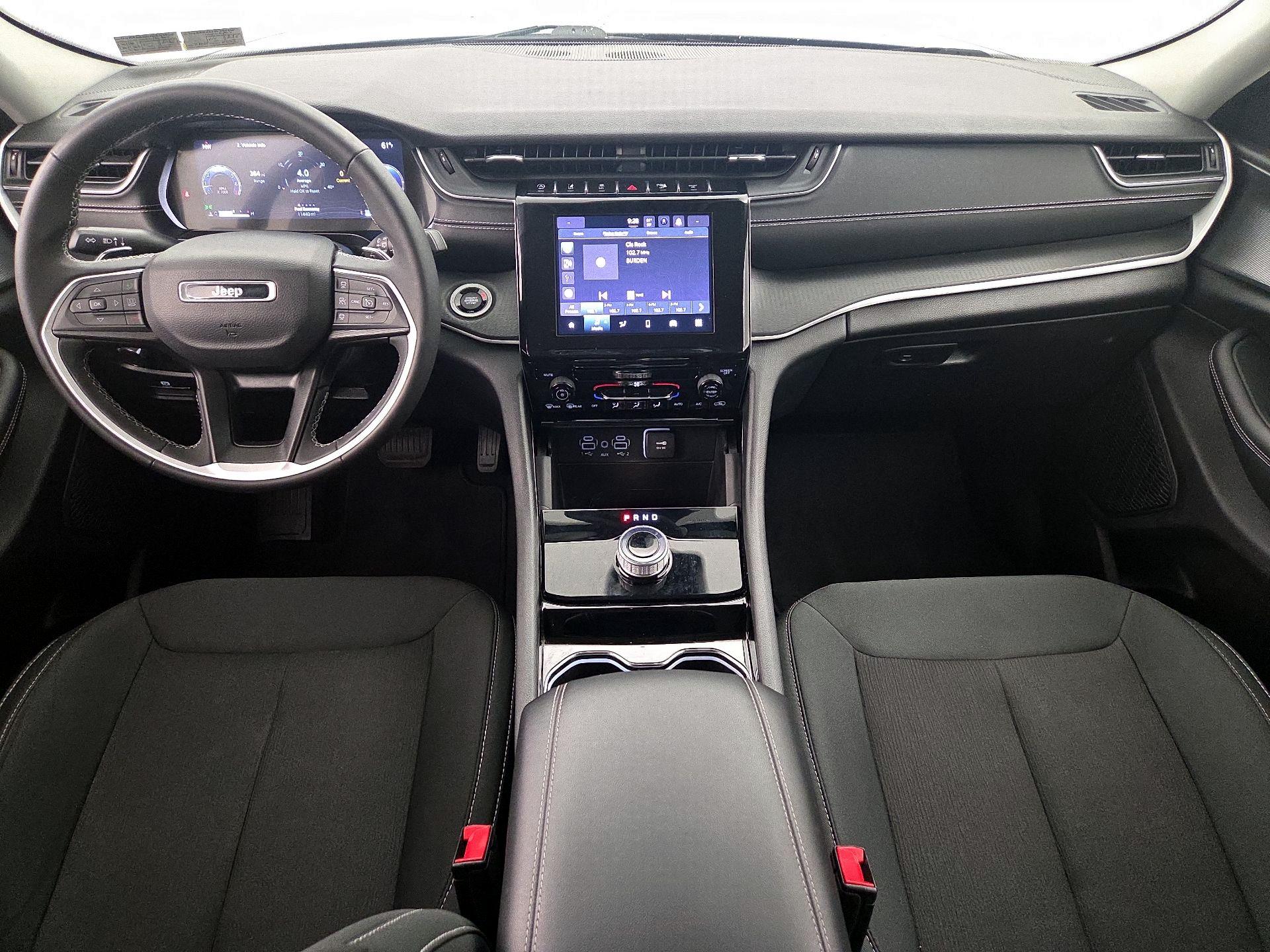 Thumbnail: 2023 Jeep Grand Cherokee - 9