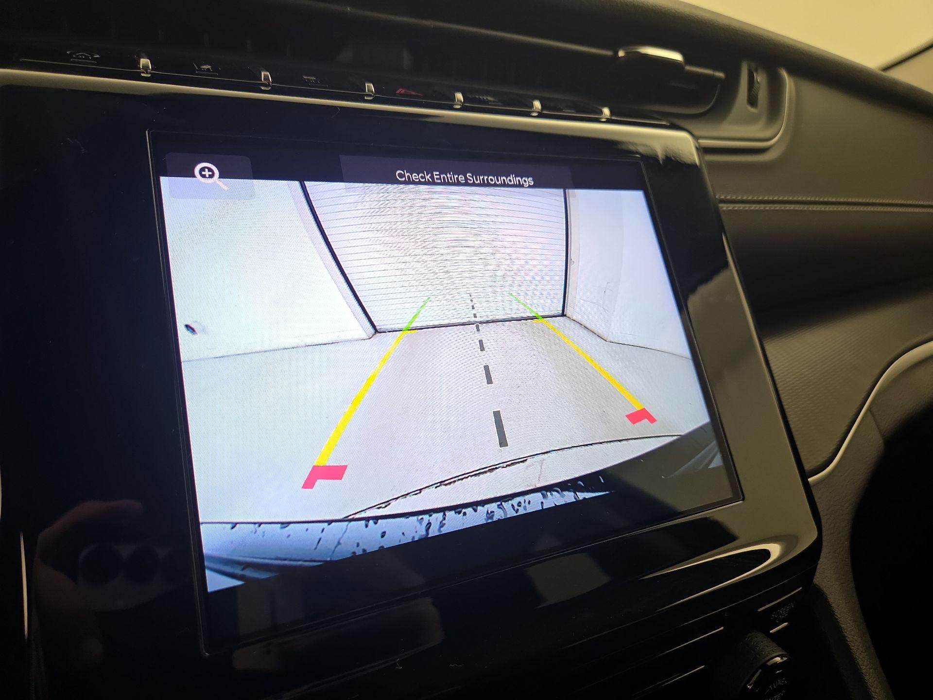 Thumbnail: 2023 Jeep Grand Cherokee - 14