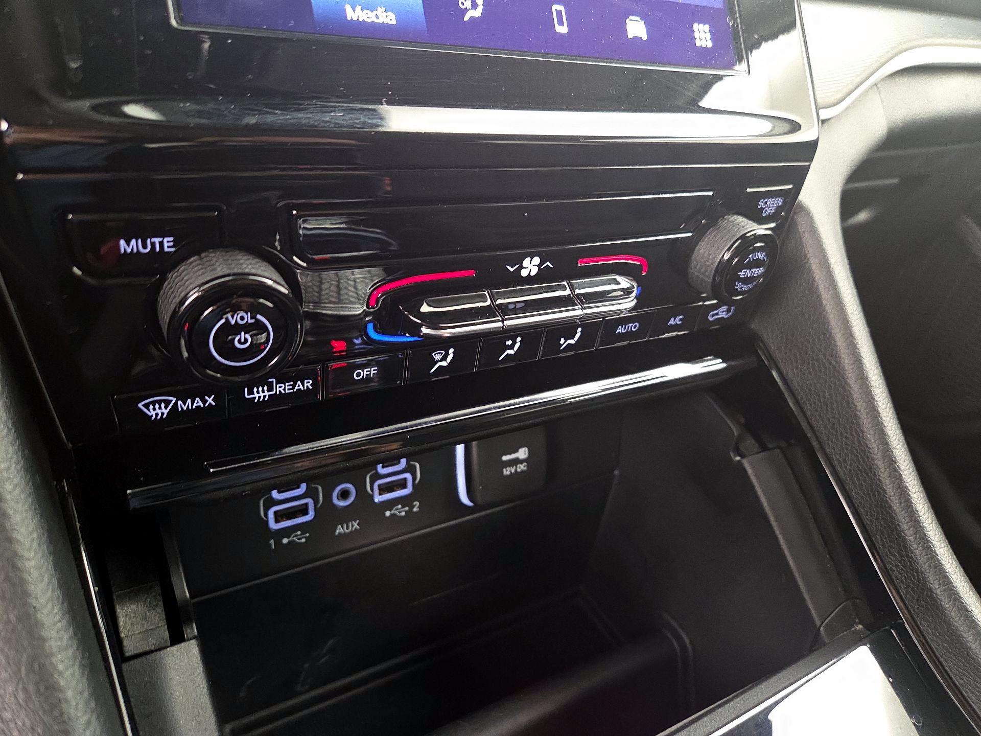 Thumbnail: 2023 Jeep Grand Cherokee - 16