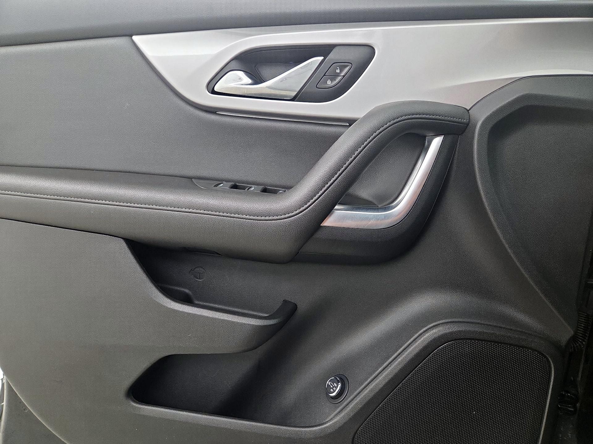 Thumbnail: 2021 Chevrolet Blazer - 12