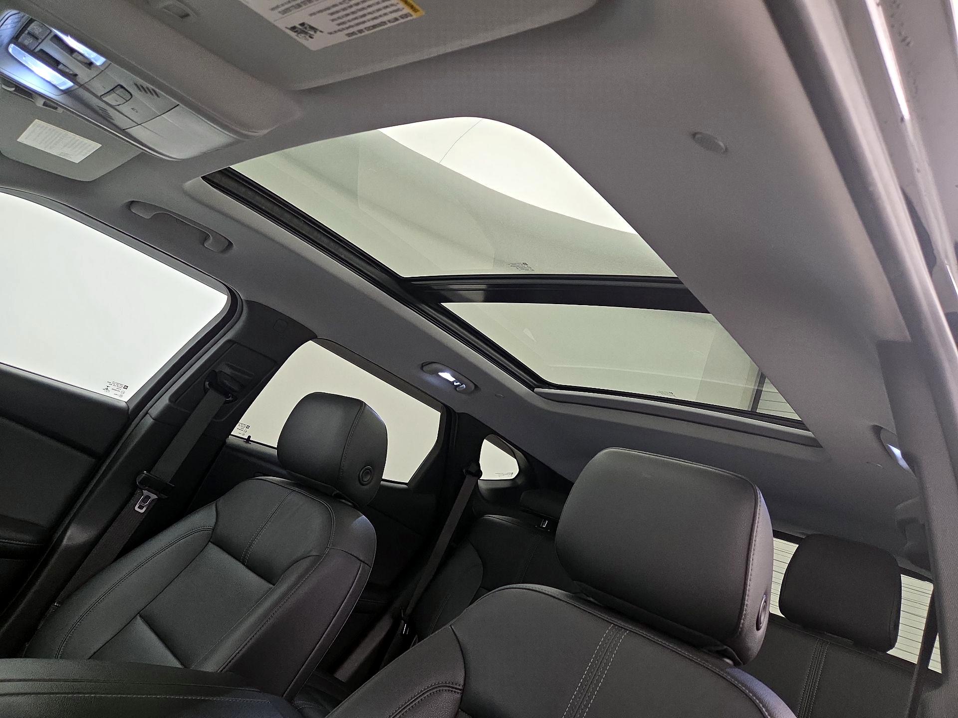 Thumbnail: 2021 Chevrolet Blazer - 19