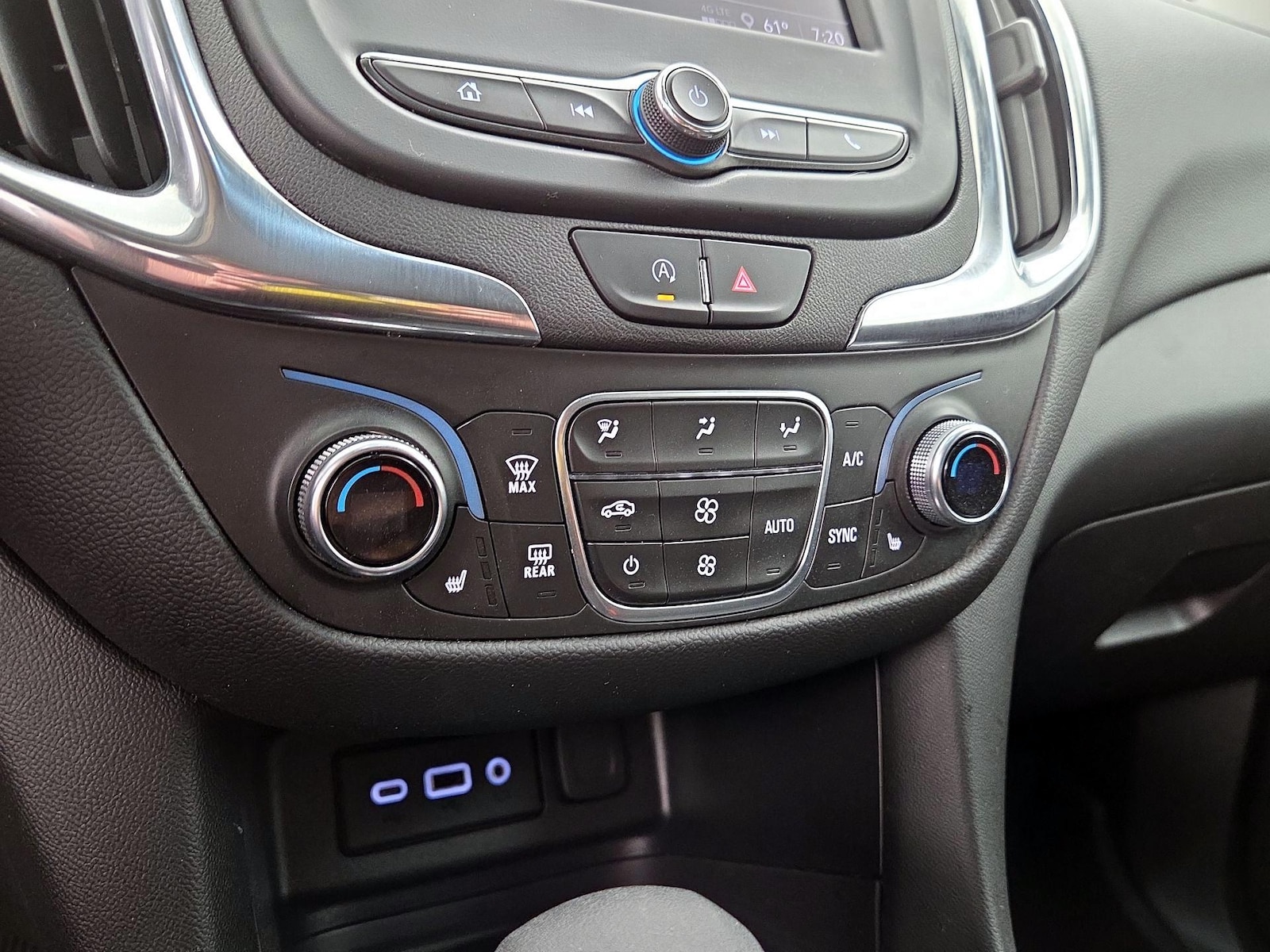 2023 Chevrolet Equinox LT - Photo 17