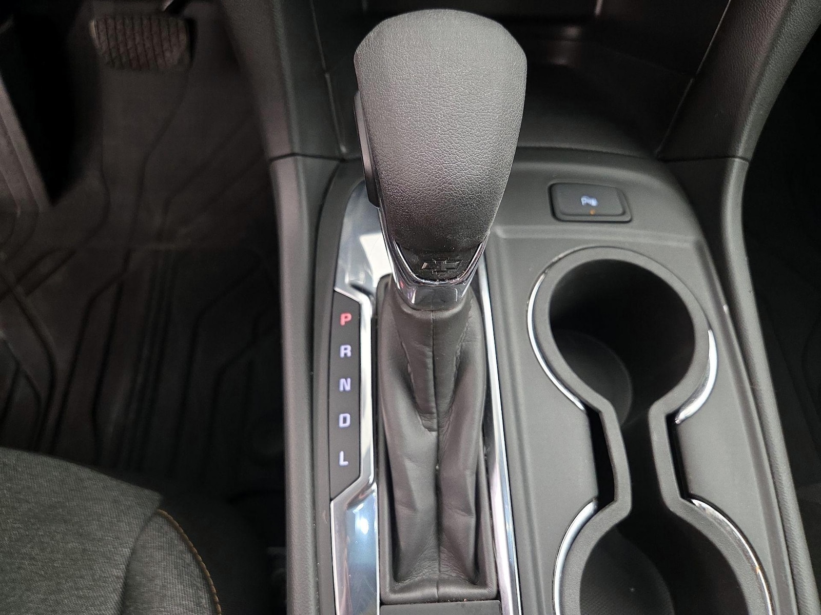 2023 Chevrolet Equinox LT - Photo 18
