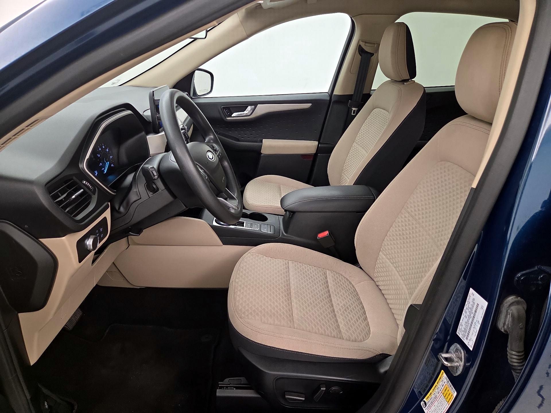 Thumbnail: 2020 Ford Escape - 11