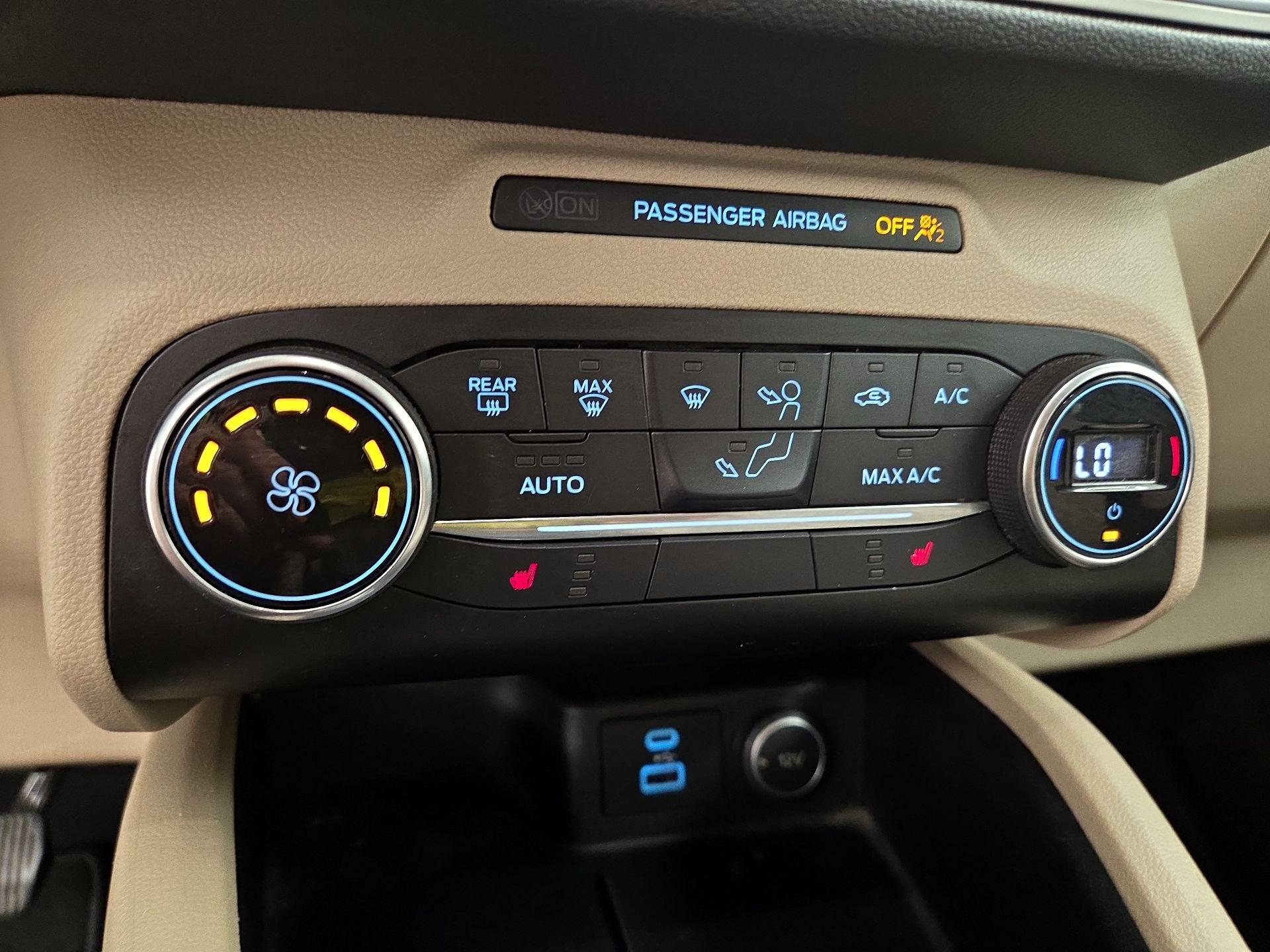 Thumbnail: 2020 Ford Escape - 17