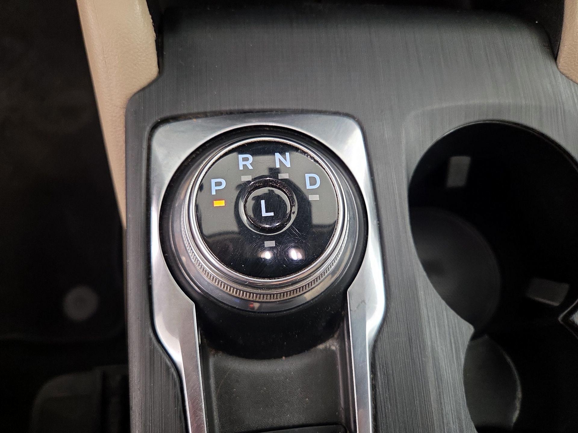 Thumbnail: 2020 Ford Escape - 18