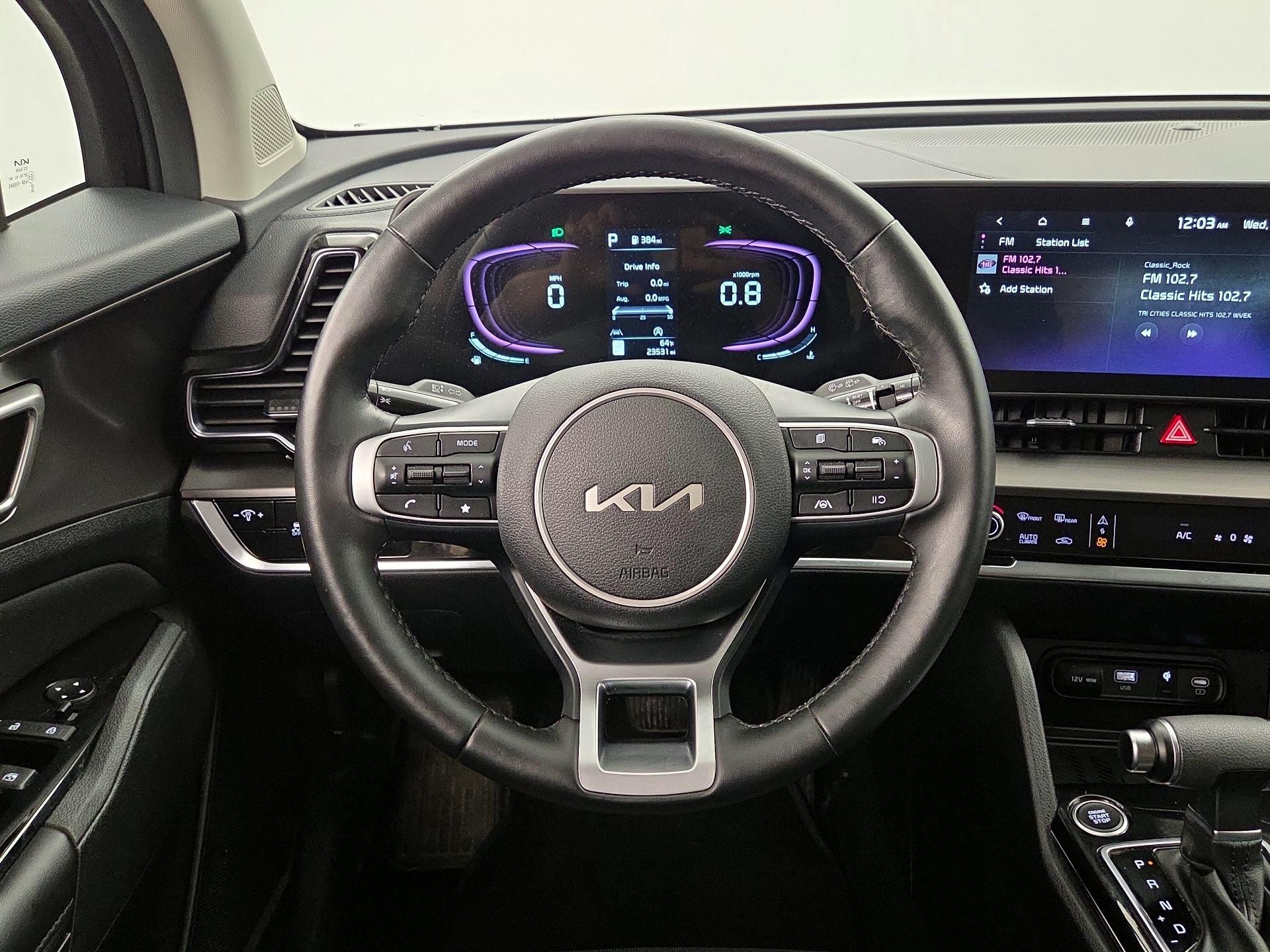 Thumbnail: 2023 Kia Sportage - 10