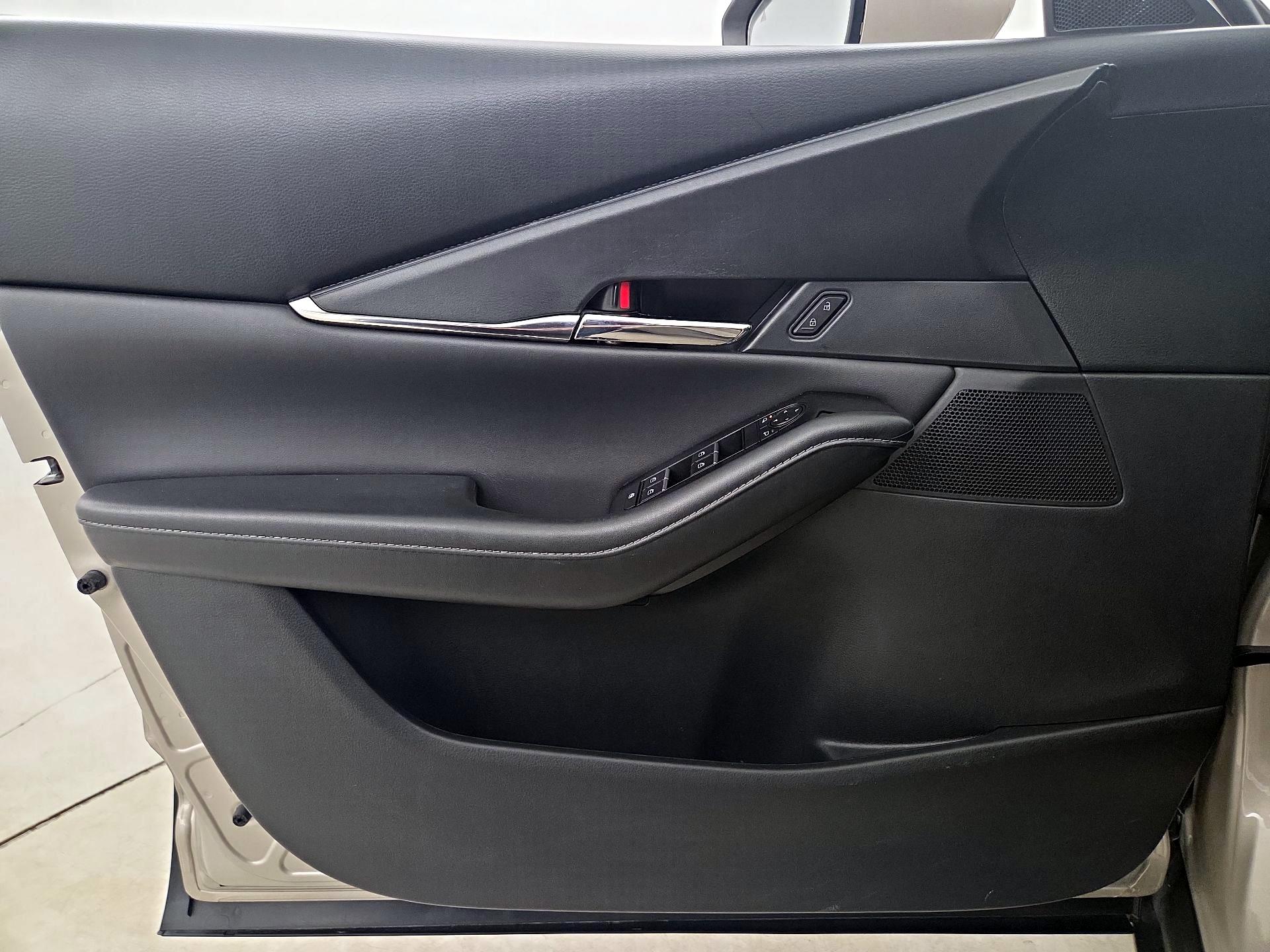 Thumbnail: 2023 Mazda CX-30 - 12