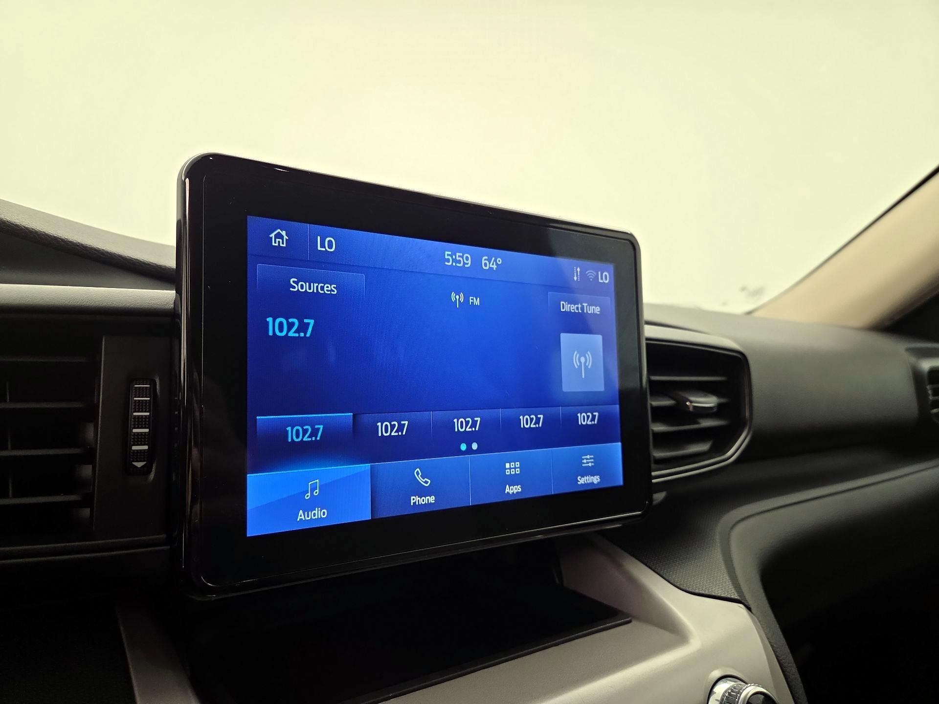 Thumbnail: 2023 Ford Explorer - 15