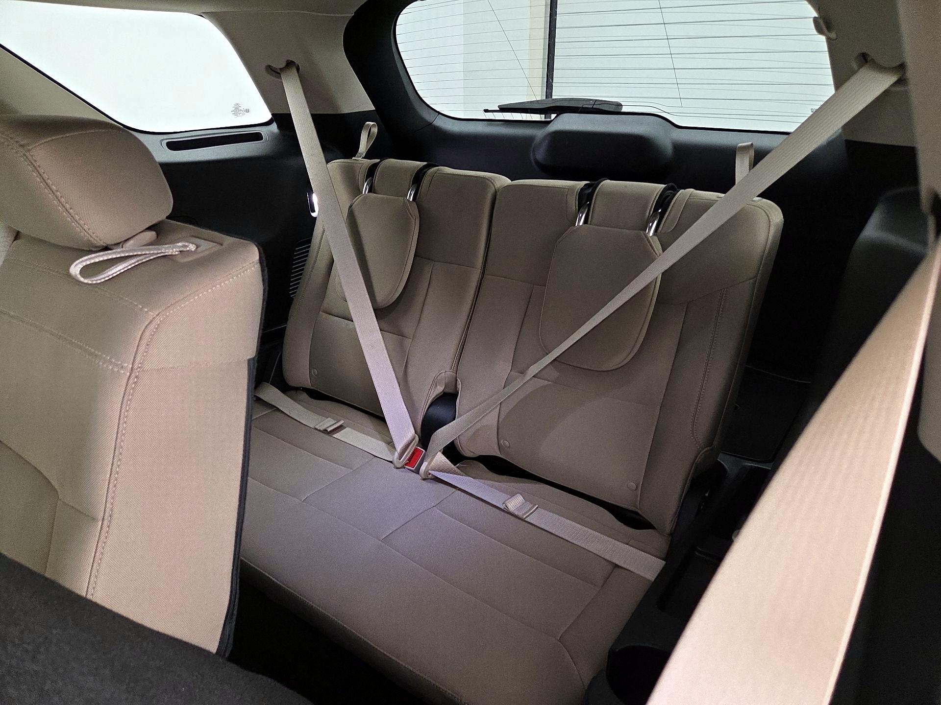 Thumbnail: 2023 Ford Explorer - 20