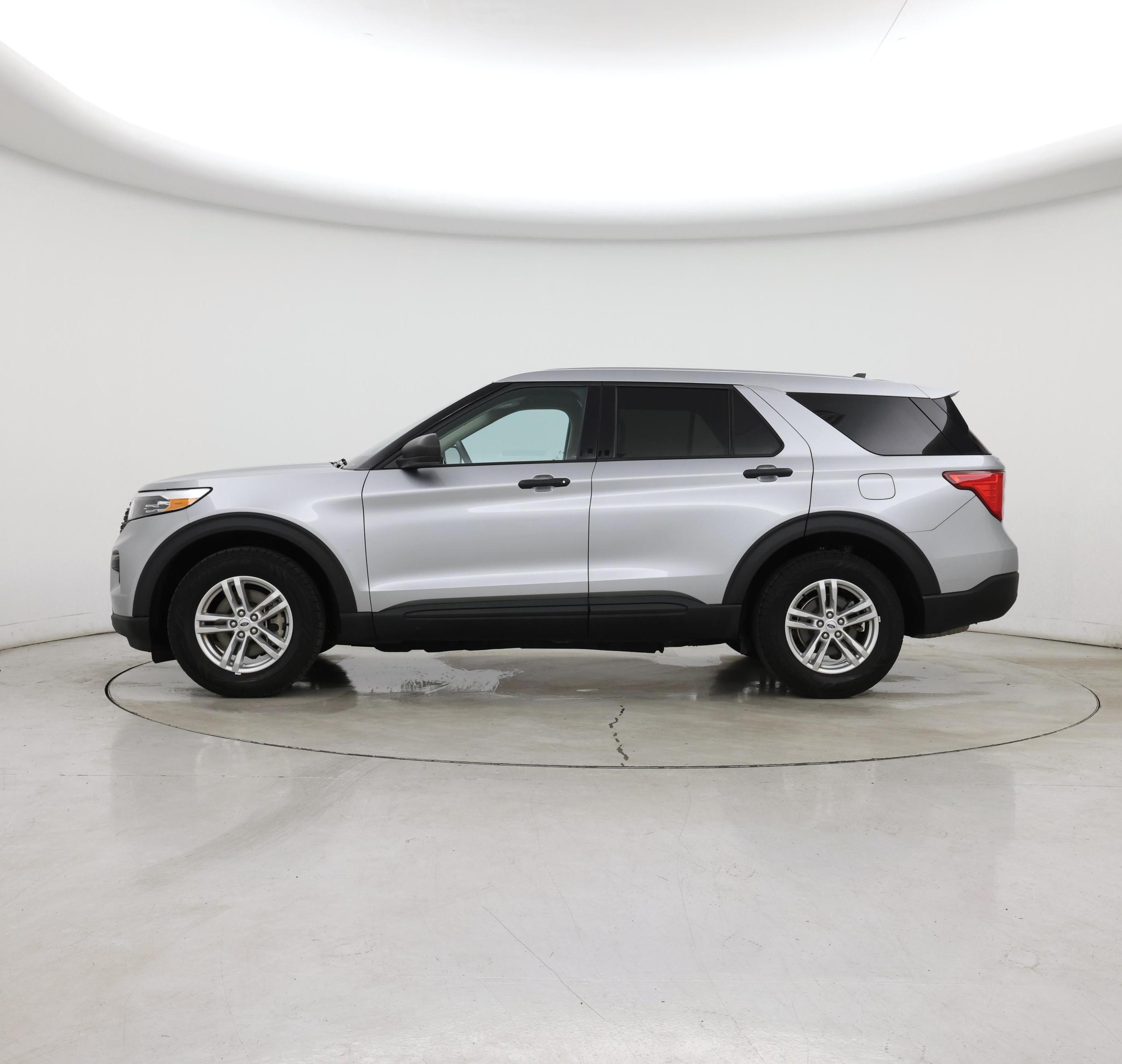 Thumbnail: 2023 Ford Explorer - 3