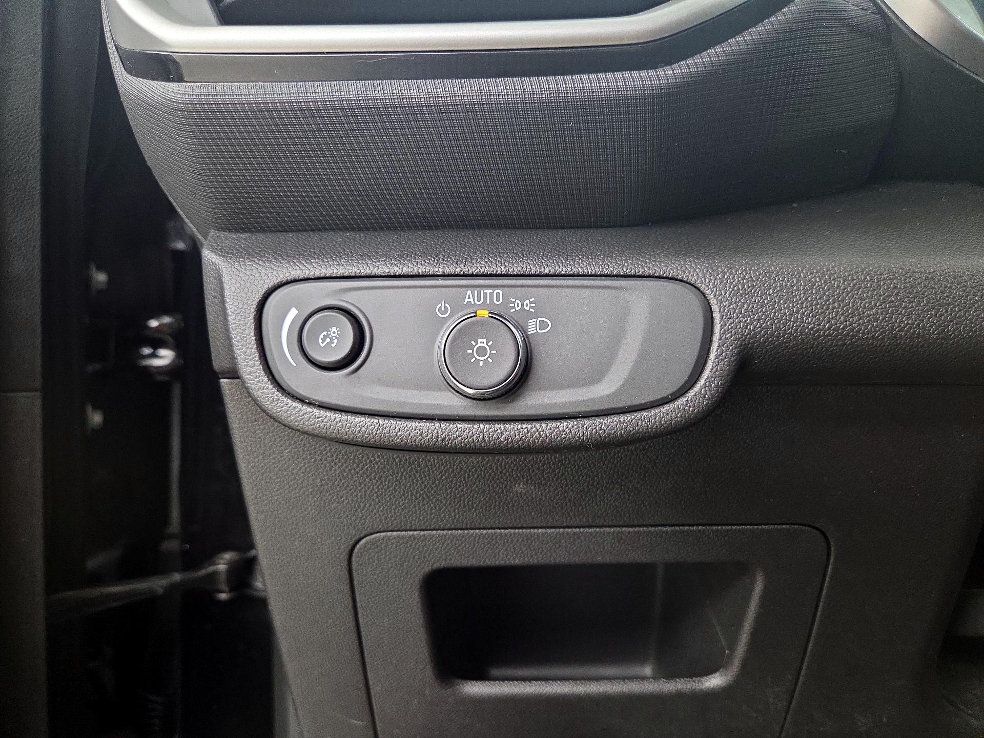 Thumbnail: 2023 Chevrolet TrailBlazer - 13