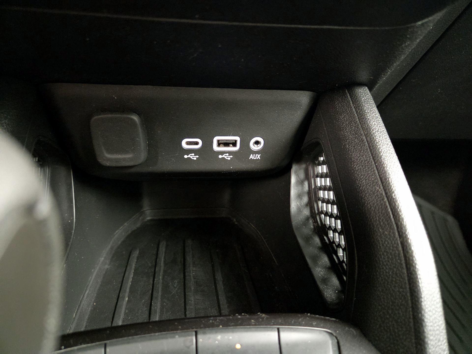 Thumbnail: 2023 Chevrolet TrailBlazer - 18