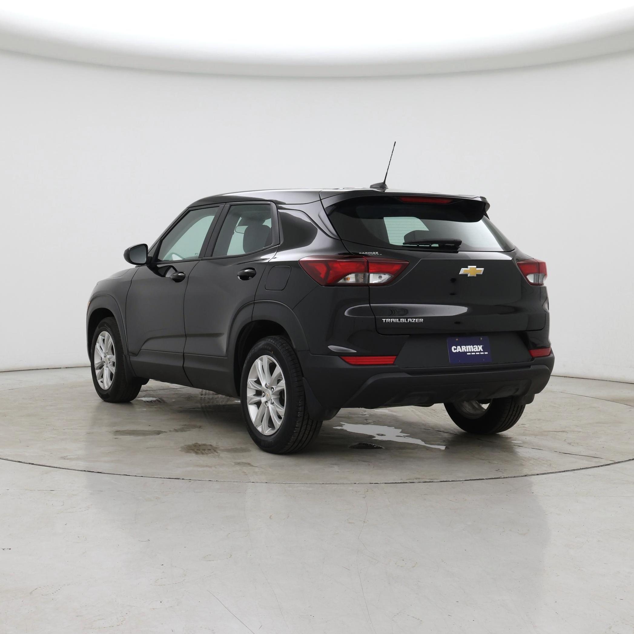 Thumbnail: 2023 Chevrolet TrailBlazer - 2