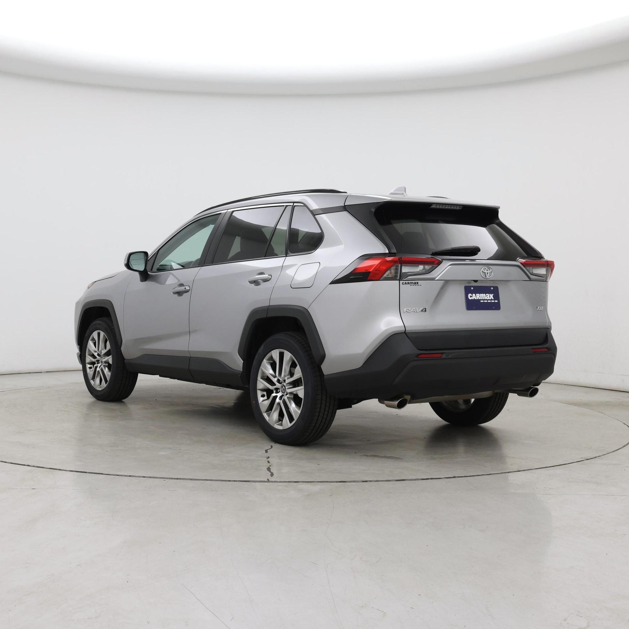 Thumbnail: 2020 Toyota RAV4 - 2