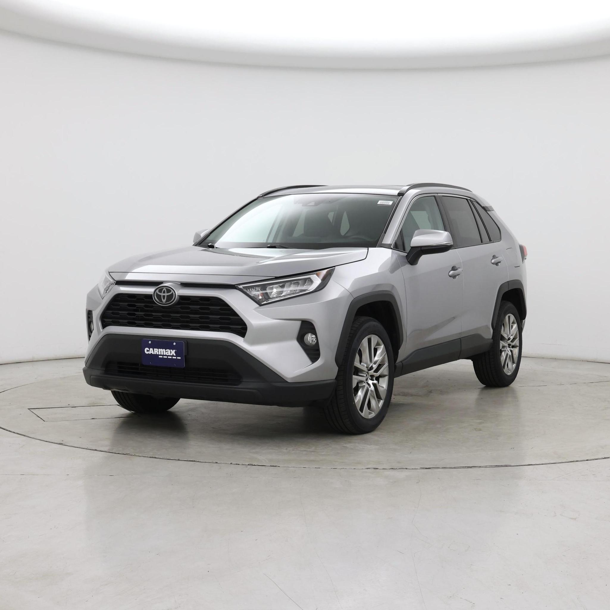 Thumbnail: 2020 Toyota RAV4 - 4