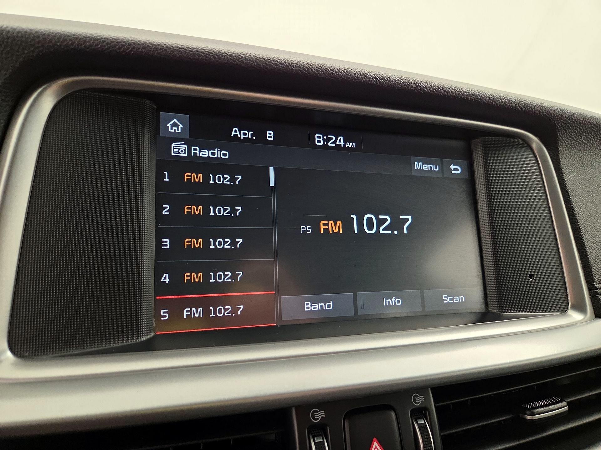 Thumbnail: 2020 Kia Optima - 15