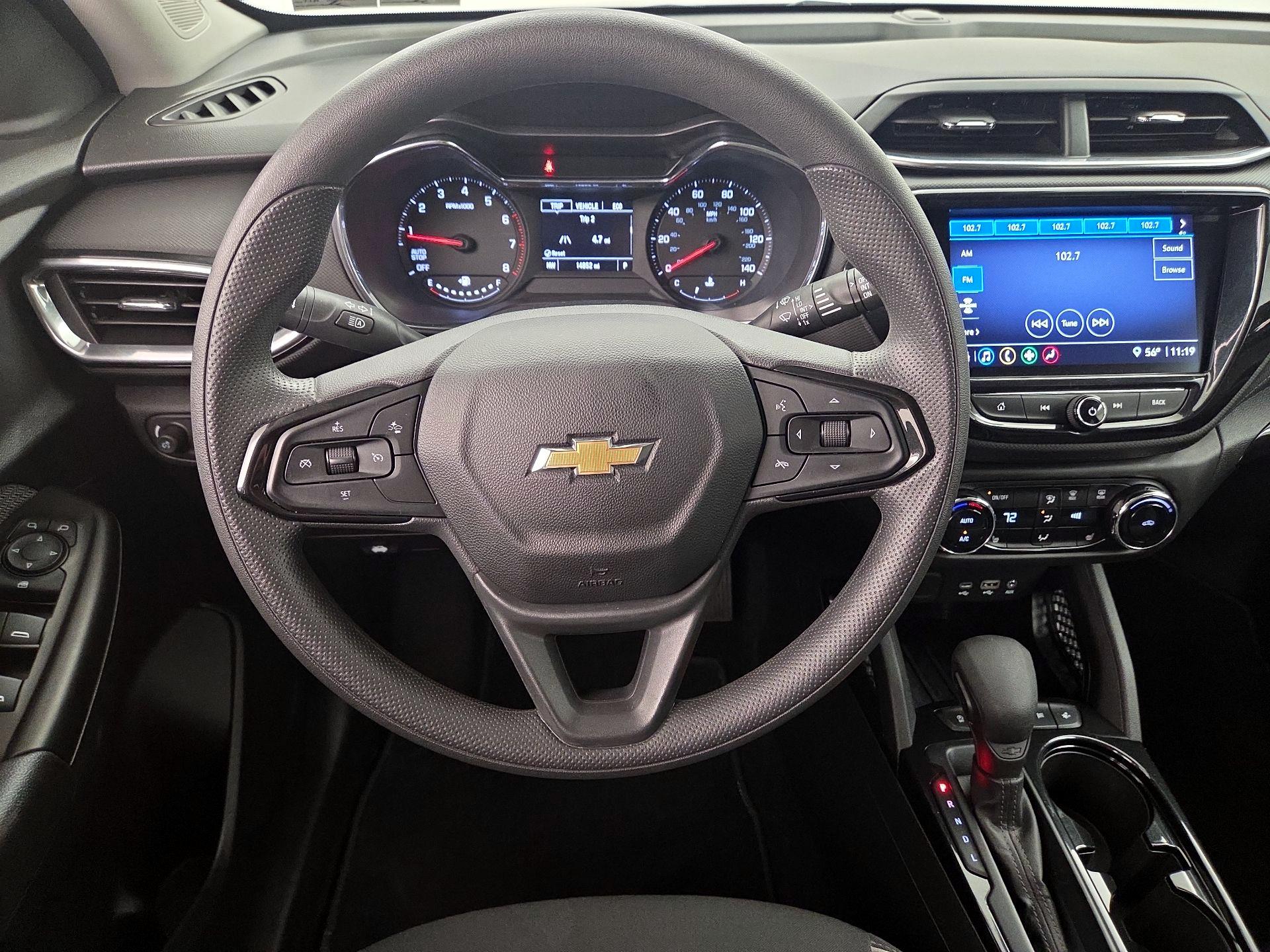 Thumbnail: 2023 Chevrolet TrailBlazer - 10