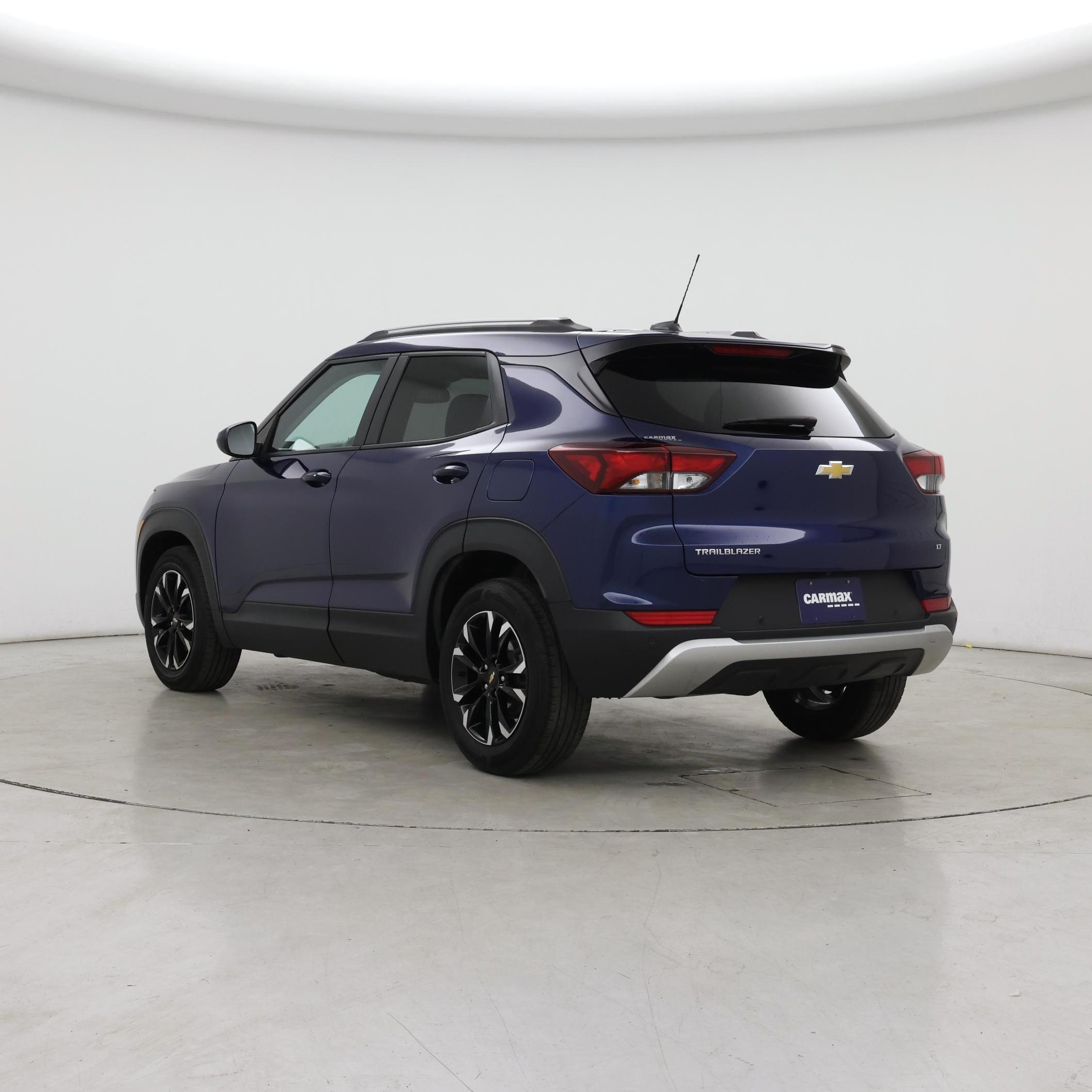Thumbnail: 2023 Chevrolet TrailBlazer - 2