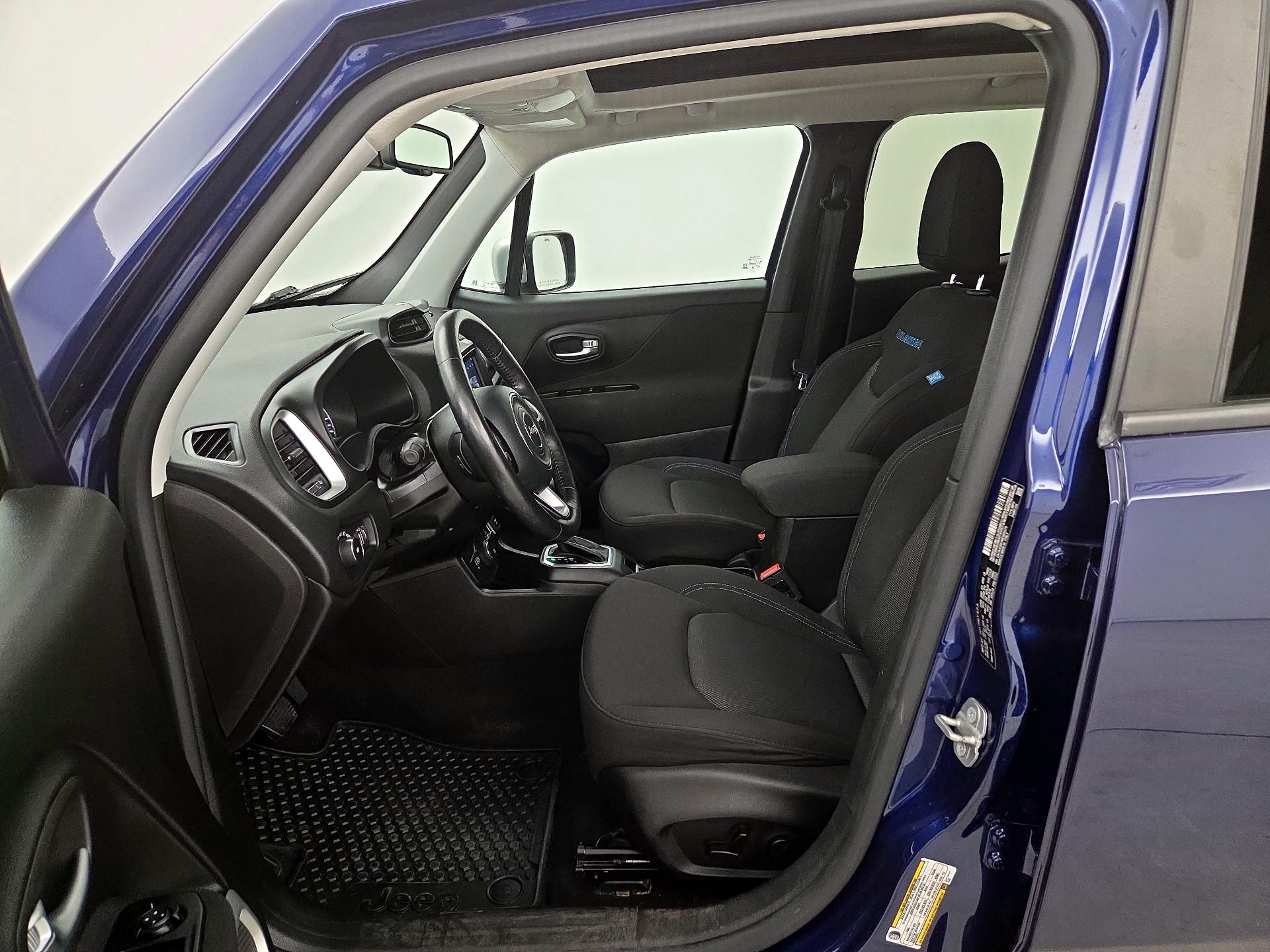 Thumbnail: 2021 Jeep Renegade - 11