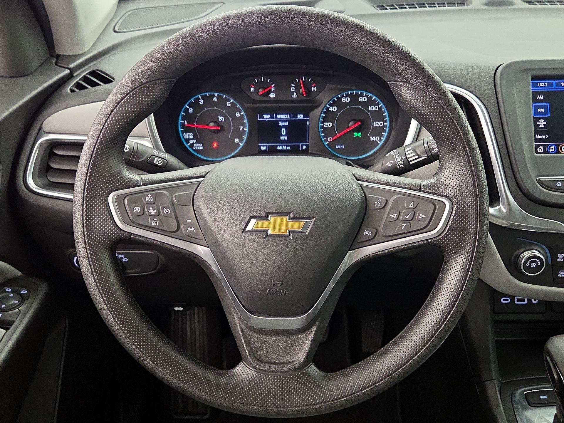 Thumbnail: 2022 Chevrolet Equinox - 10